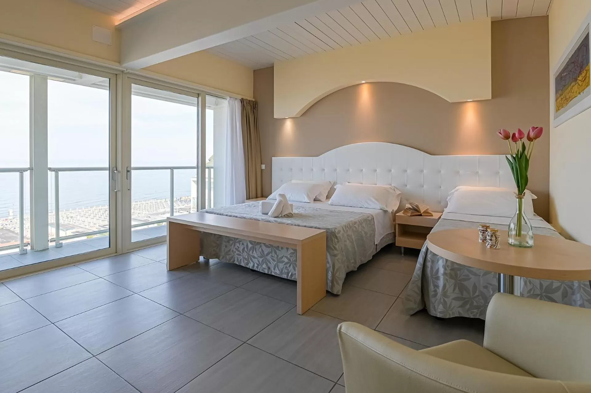 View (from property/room), Bed in Hotel Adria