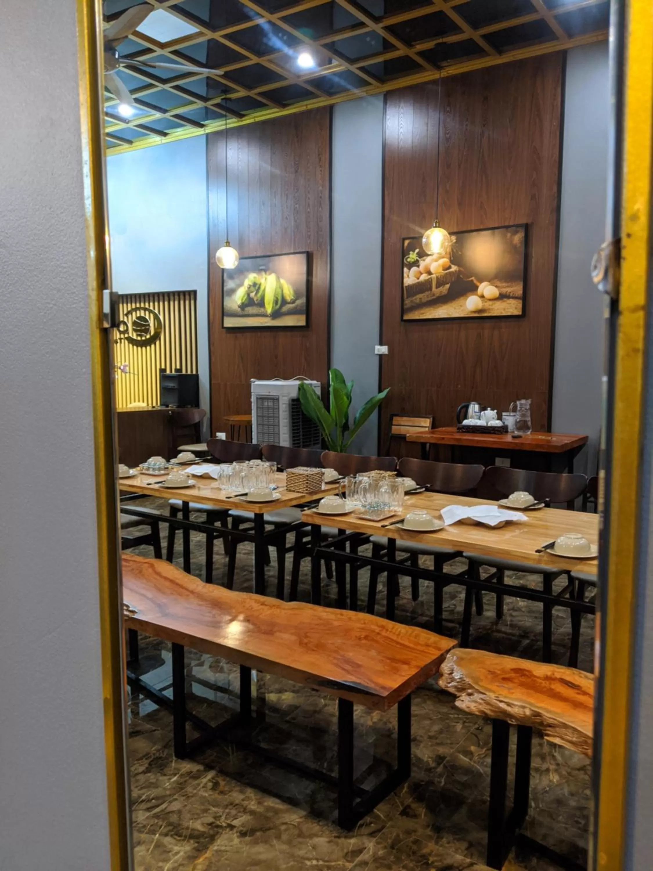 Restaurant/places to eat in ᴛᴀᴍ ᴄᴏᴄ ᴄᴏᴄᴏᴏɴ ʜᴏᴍᴇsᴛᴀʏ