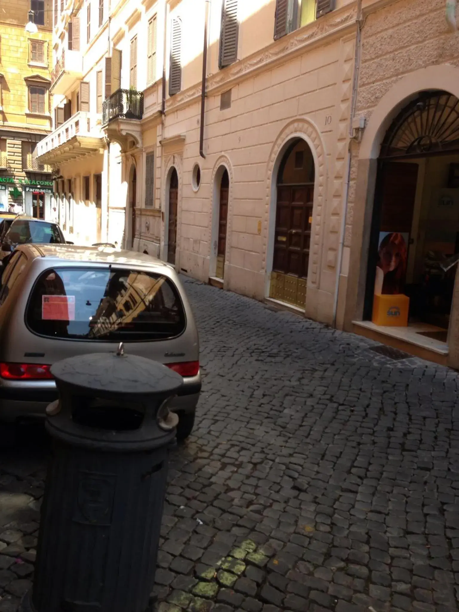 Property building in Piazza di Spagna Luxury Apartment Property building in Piazza di Spagna Luxury Apartment