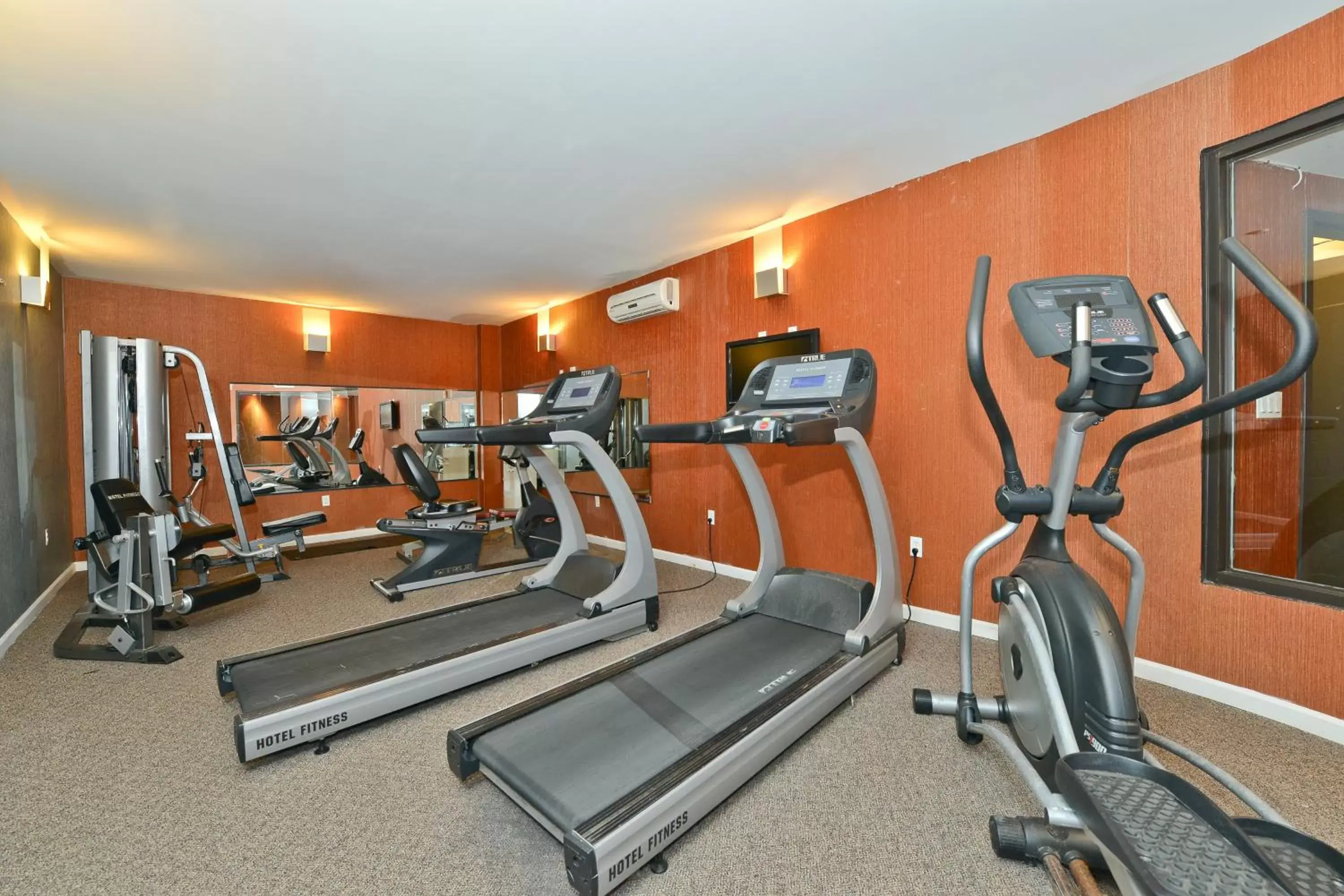 Fitness centre/facilities, Fitness Center/Facilities in Ravel Hotel Trademark Collection by Wyndham