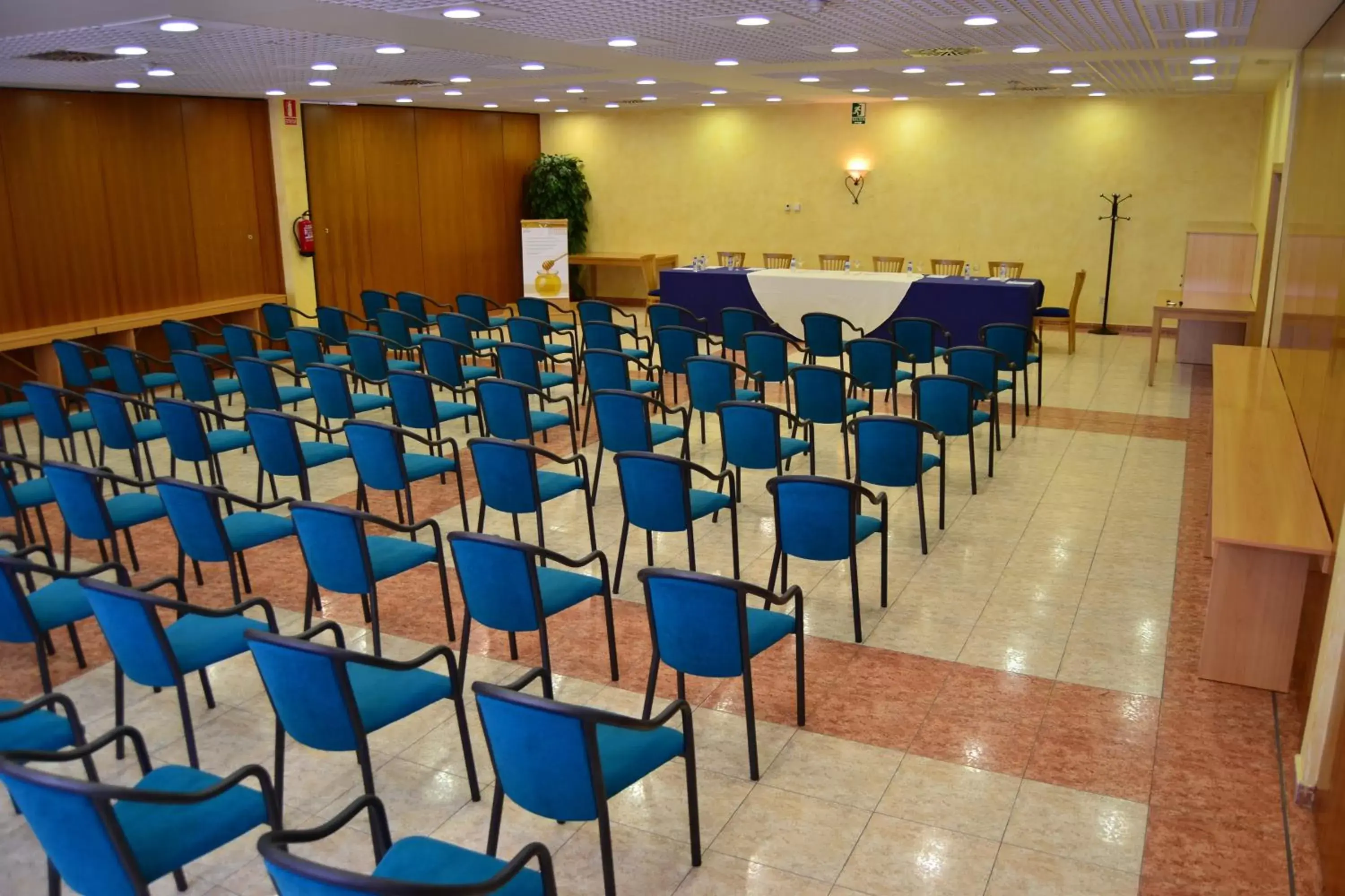 Business facilities in Hospedium Hotel Don Fidel