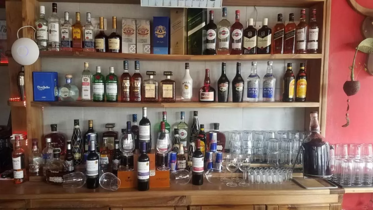 Restaurant/places to eat in Boca Grande Hotel Suites