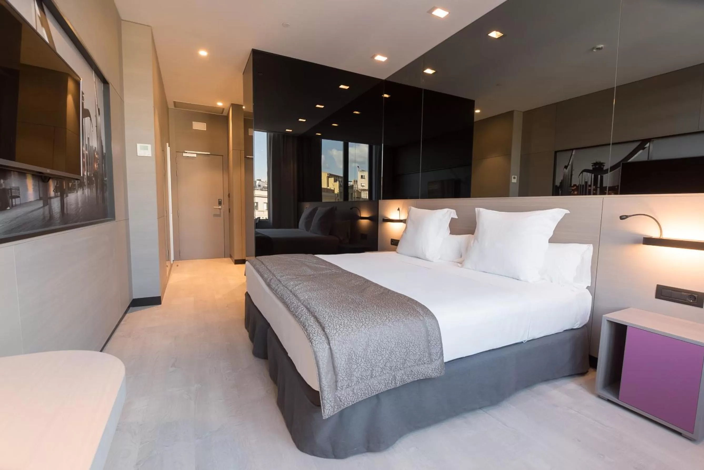 Photo of the whole room, Bed in Negresco Princess 4* Sup