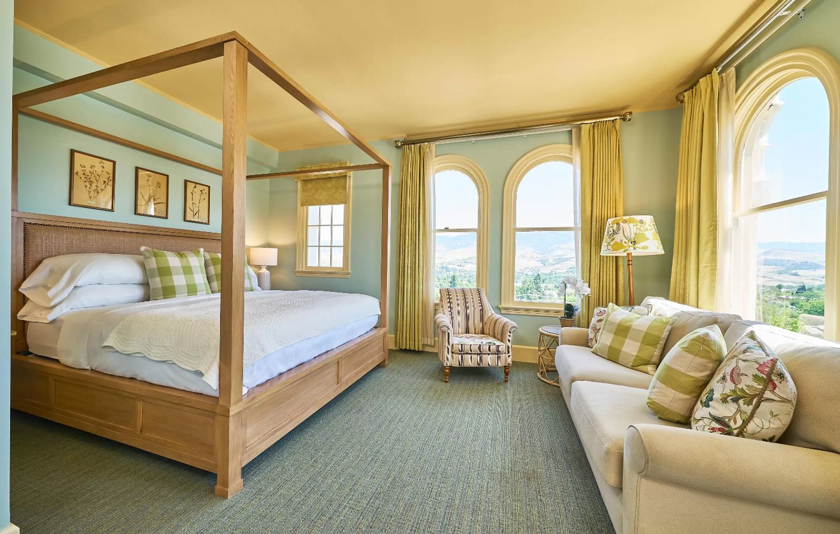 Bed in Ashland Springs Hotel