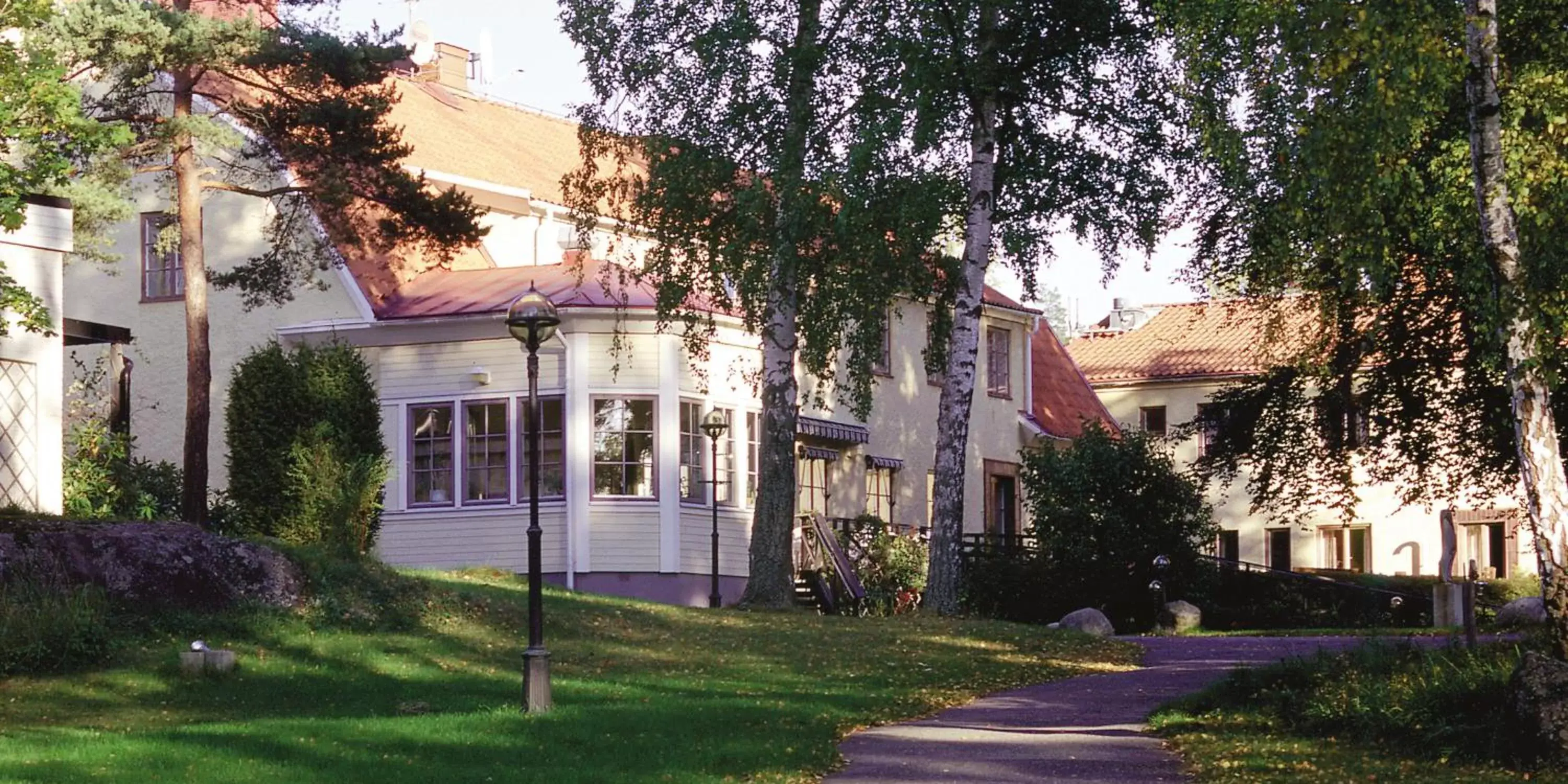 Garden, Property Building in Nynäsgården Hotell & Konferens