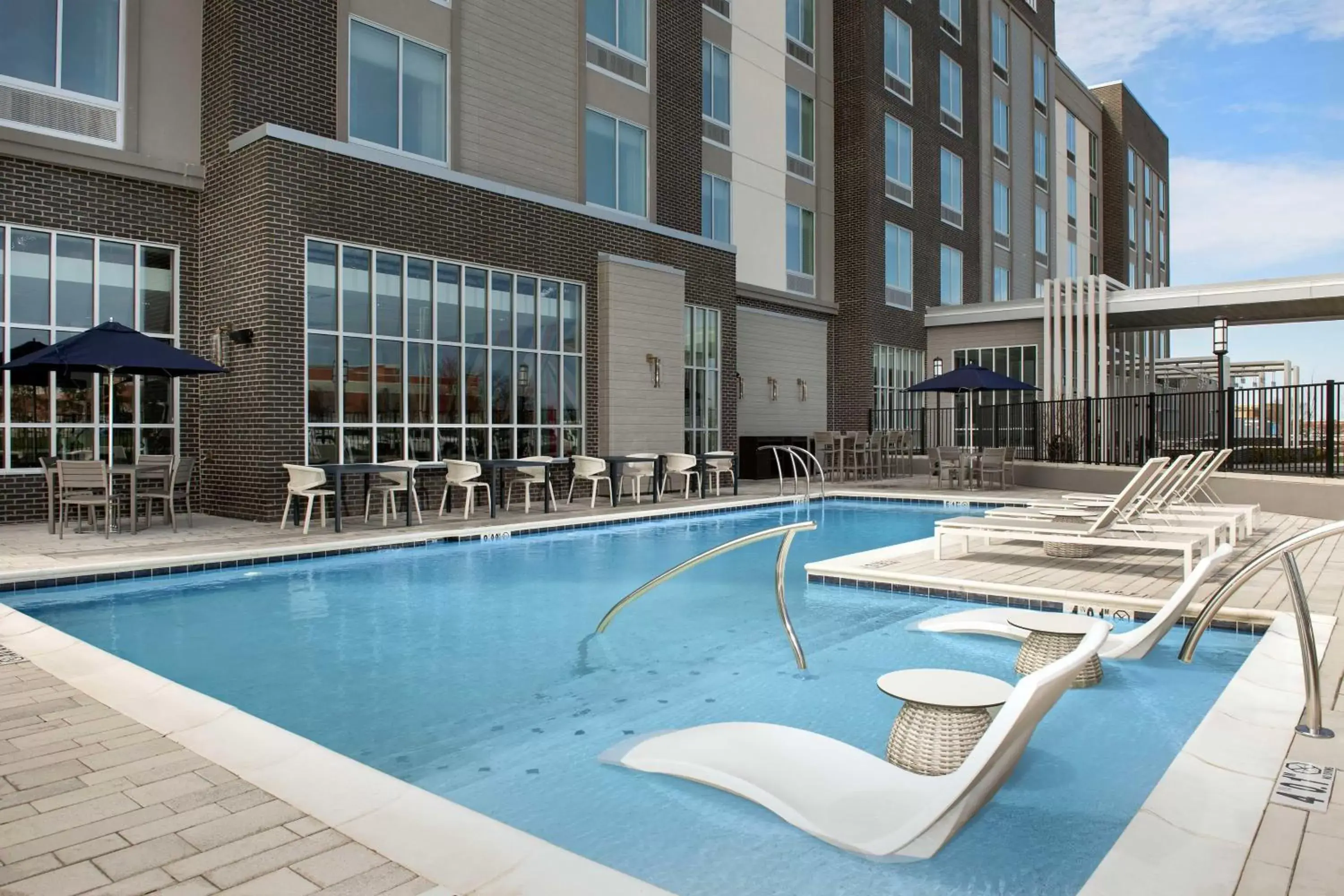 Pool view, Swimming Pool in Hilton Garden Inn Florence Cincinnati Airport South