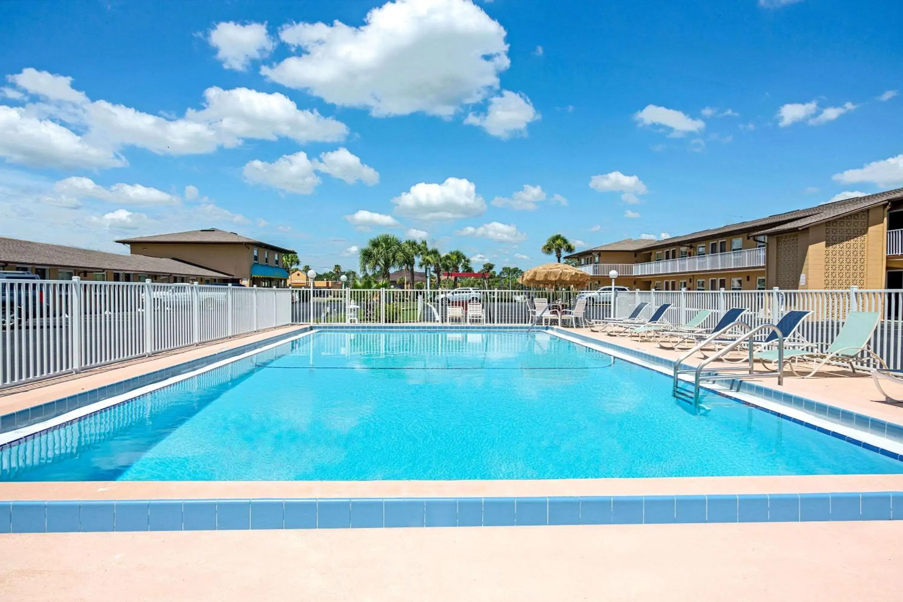 On site, Swimming Pool in Knights Inn Kissimmee