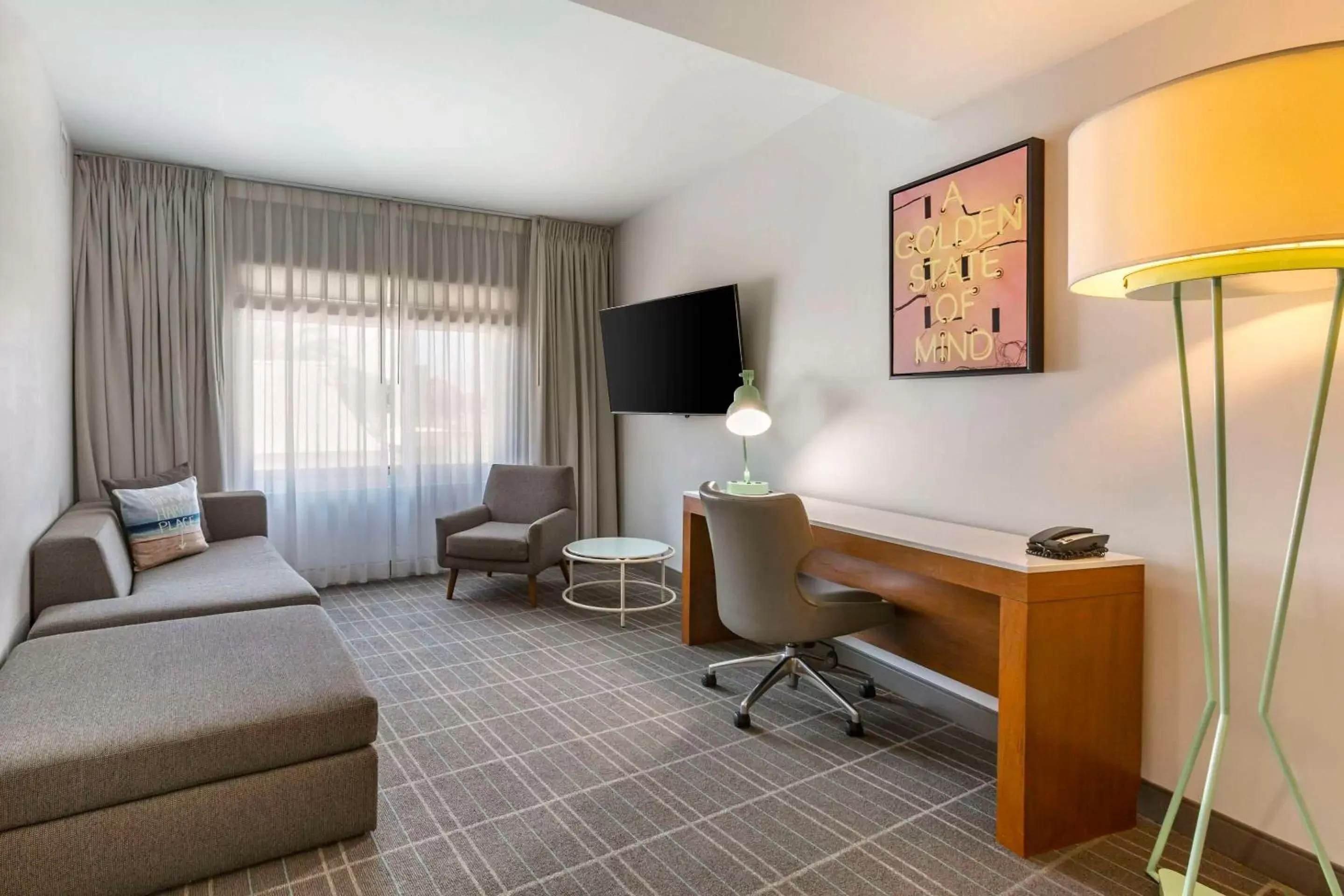 Bedroom, TV/Entertainment Center in Cambria Hotel LAX