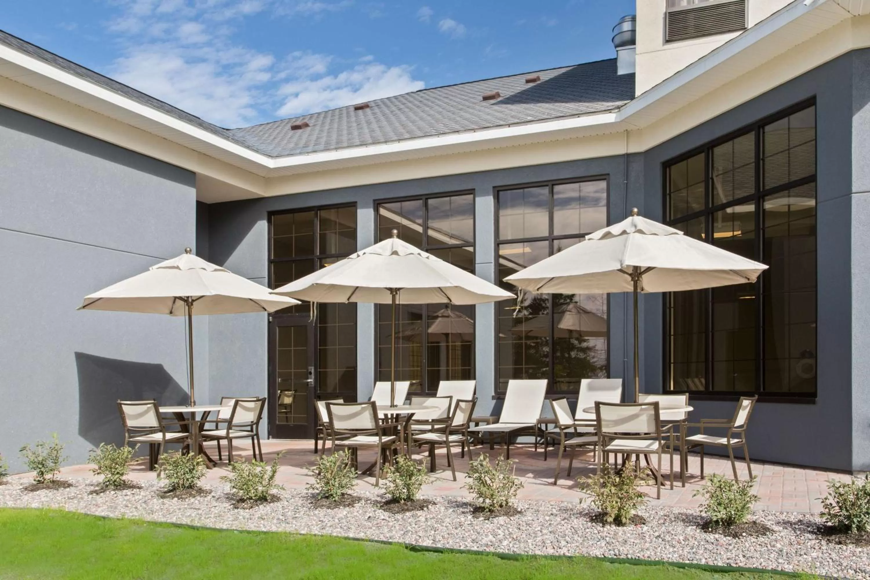 Patio in Hampton Inn Sault Ste Marie, MI