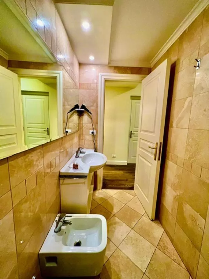 Bathroom in Quirinale luxury suite Roma