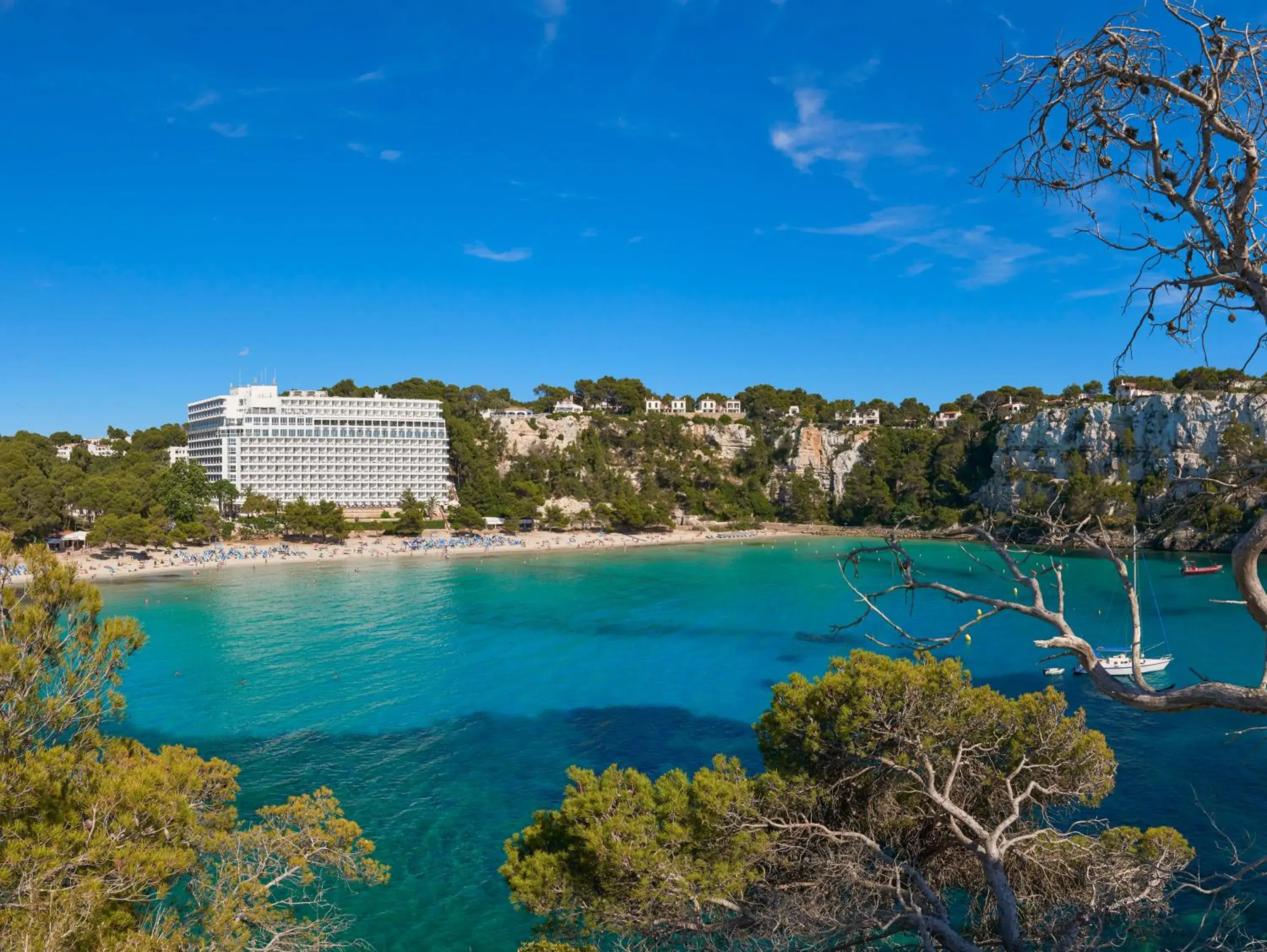 Facade/entrance, Swimming Pool in Meliá Cala Galdana