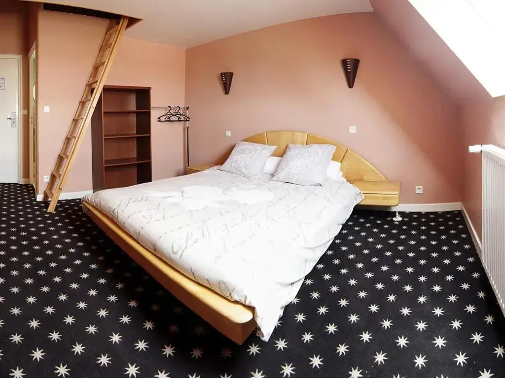Bedroom in Les Chambres du Sillon