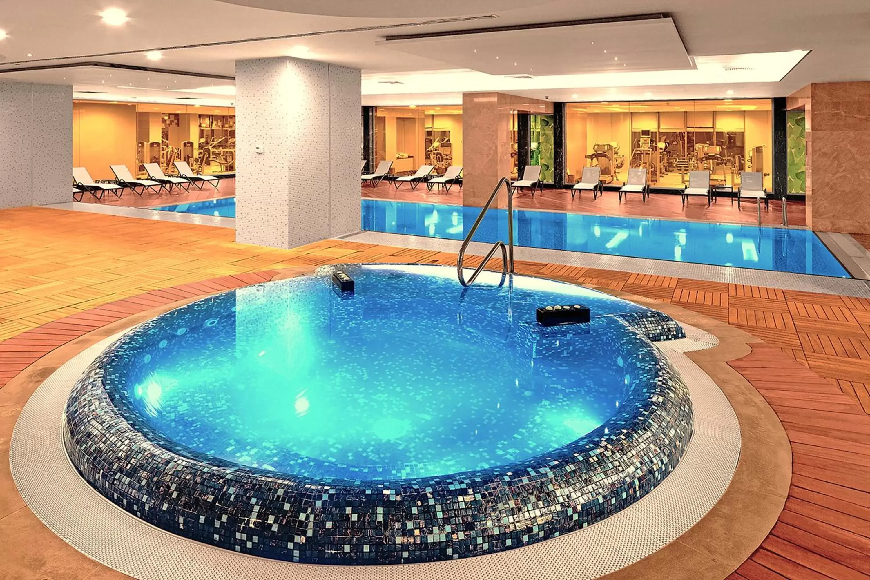 Swimming Pool in The Green Park Pendik Hotel & Convention Center