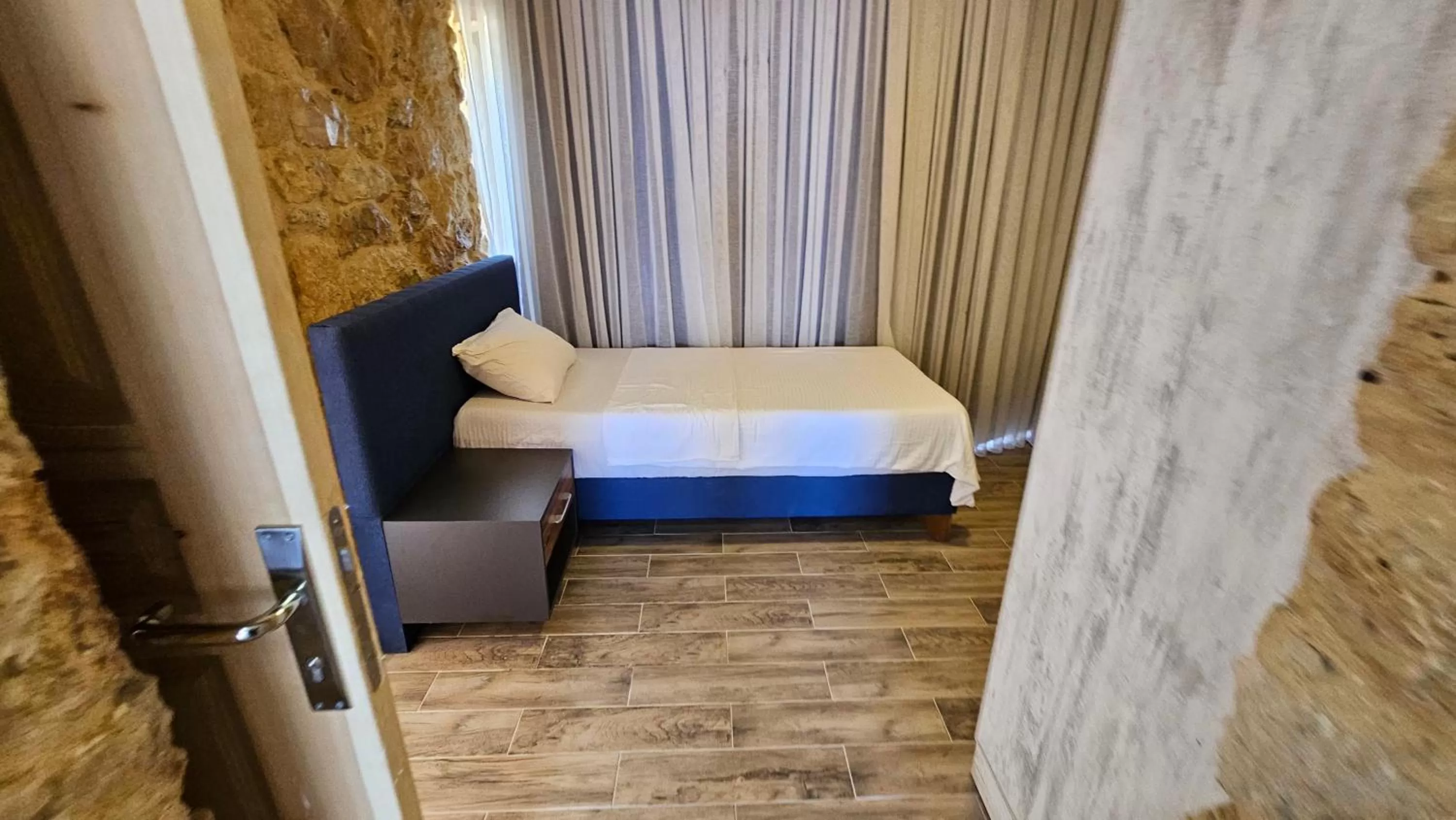 TV and multimedia in BURHAN'S HOTEL