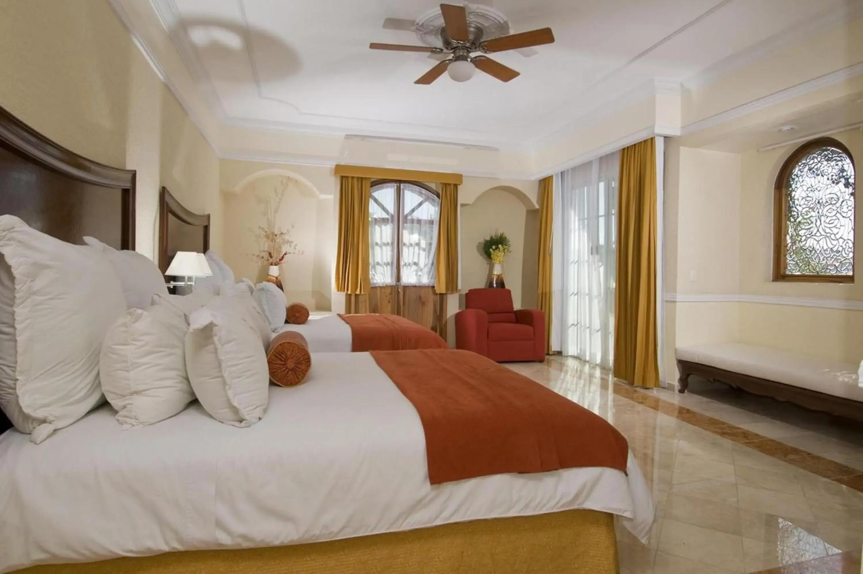 Photo of the whole room in Hacienda Real del Caribe Hotel
