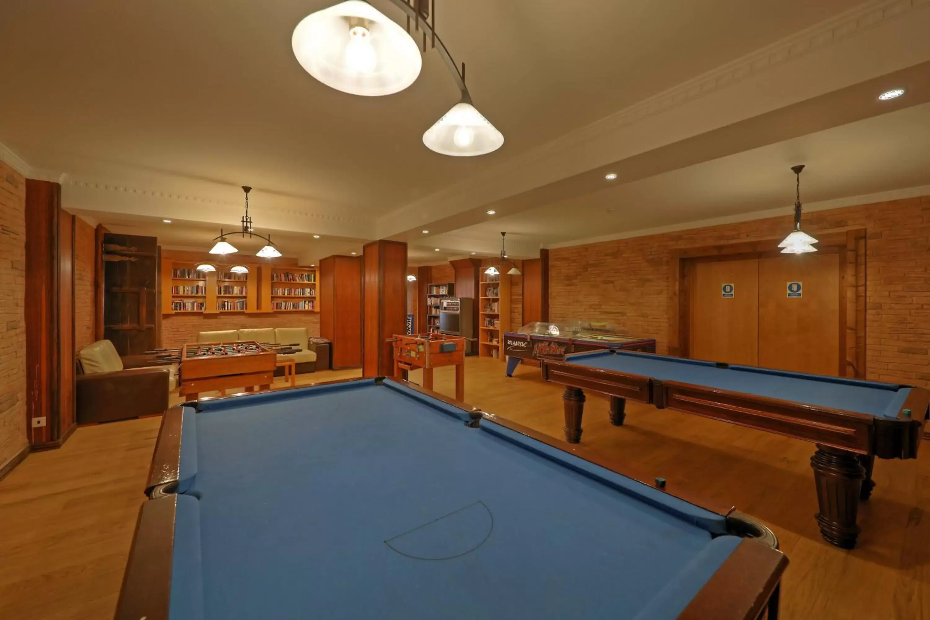 Game Room in Aparthotel Paladim & Alagoamar