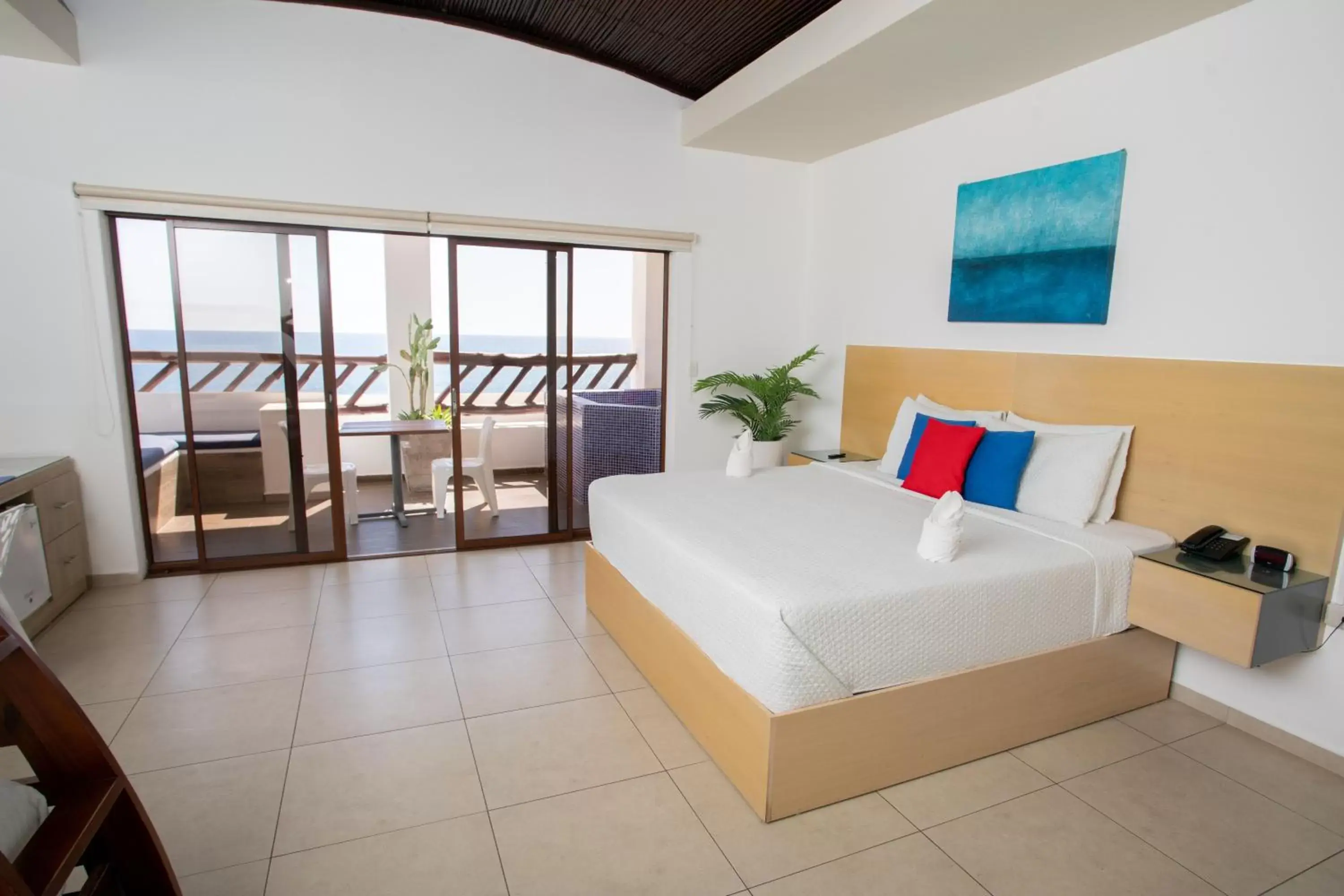 Suite with Sea View in Hotel Los Farallones