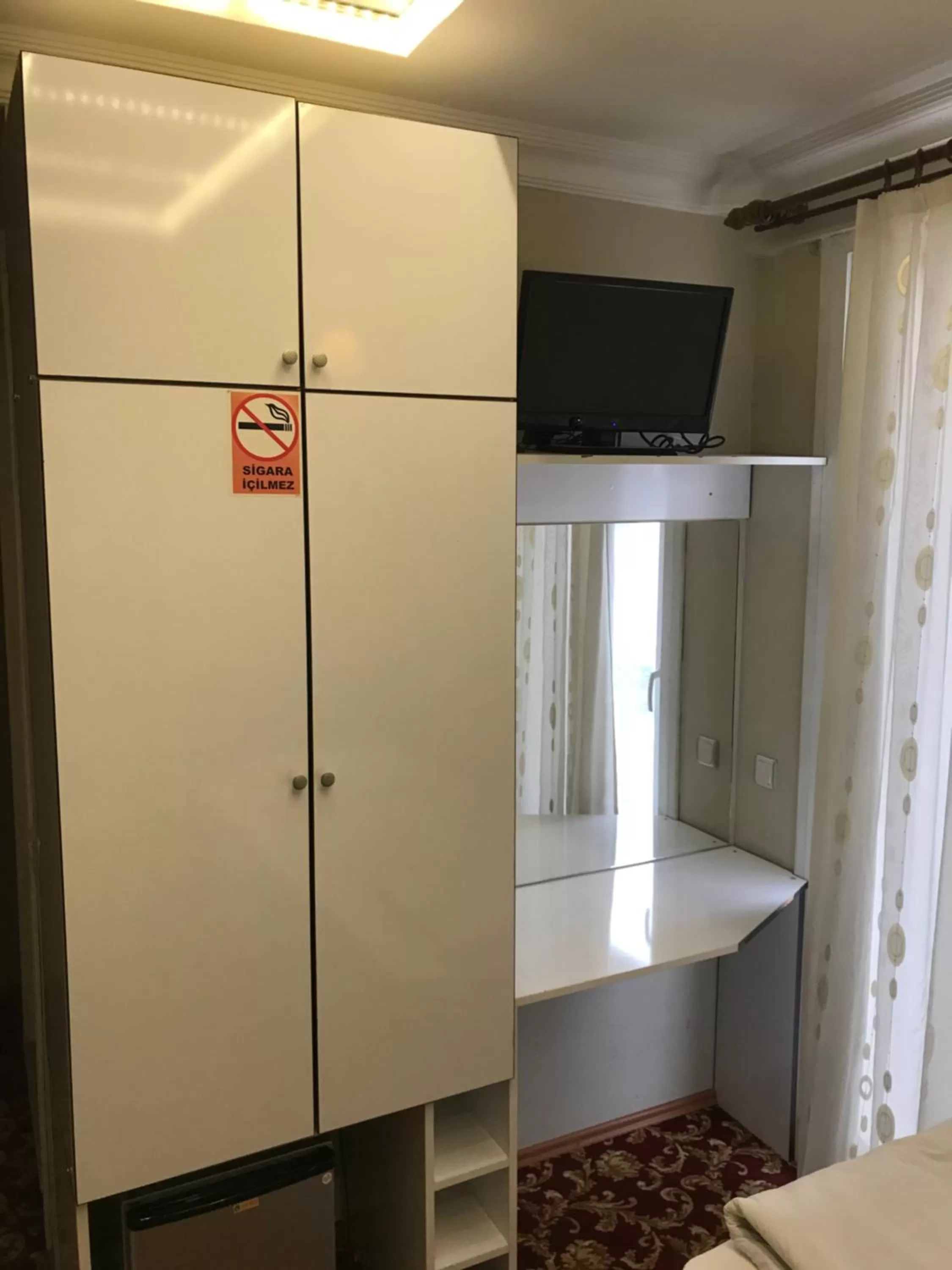 TV and multimedia in Sakran Hotel