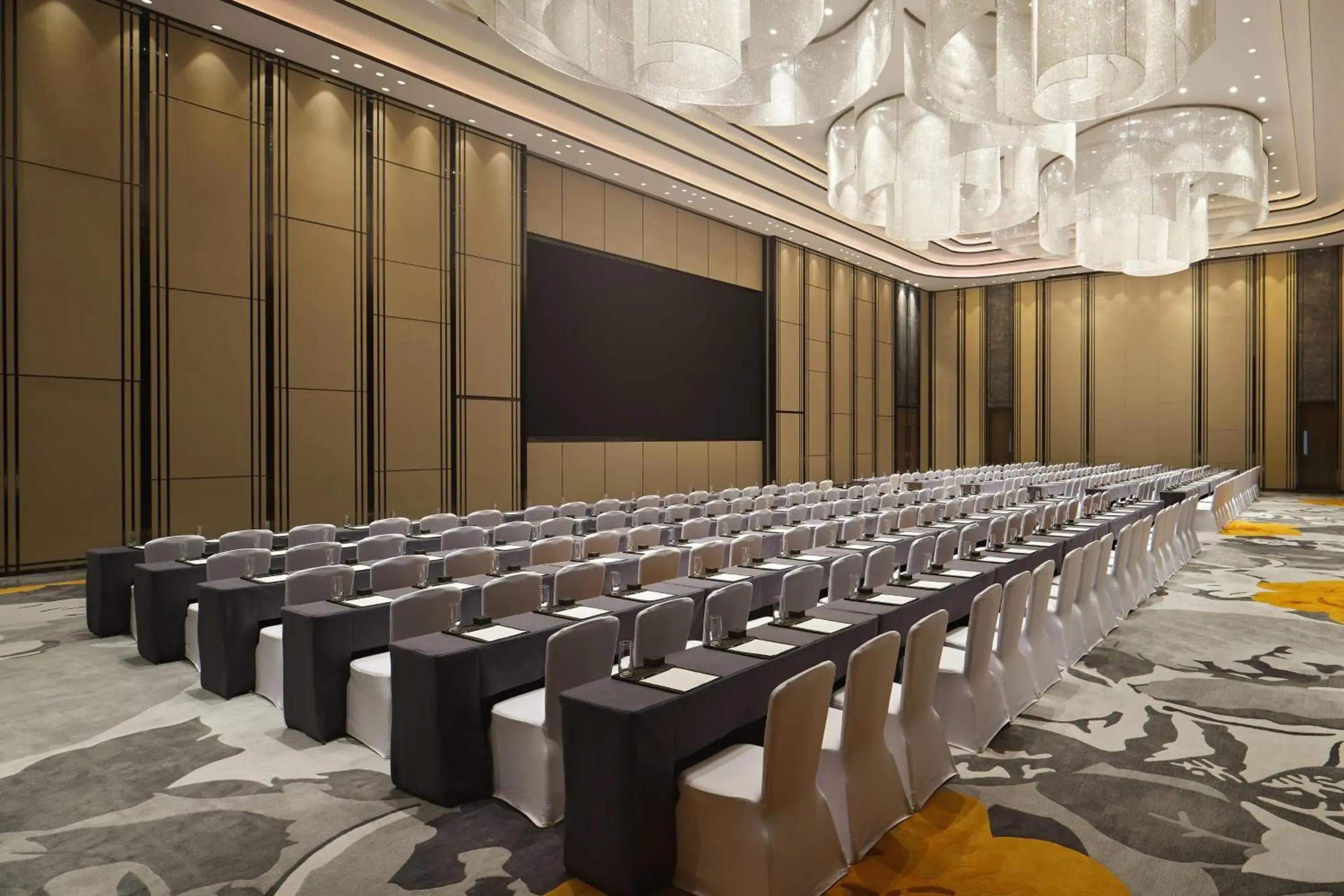 Meeting/conference room in Na Lotus Hotel, a Luxury Collection Hotel, Nanning