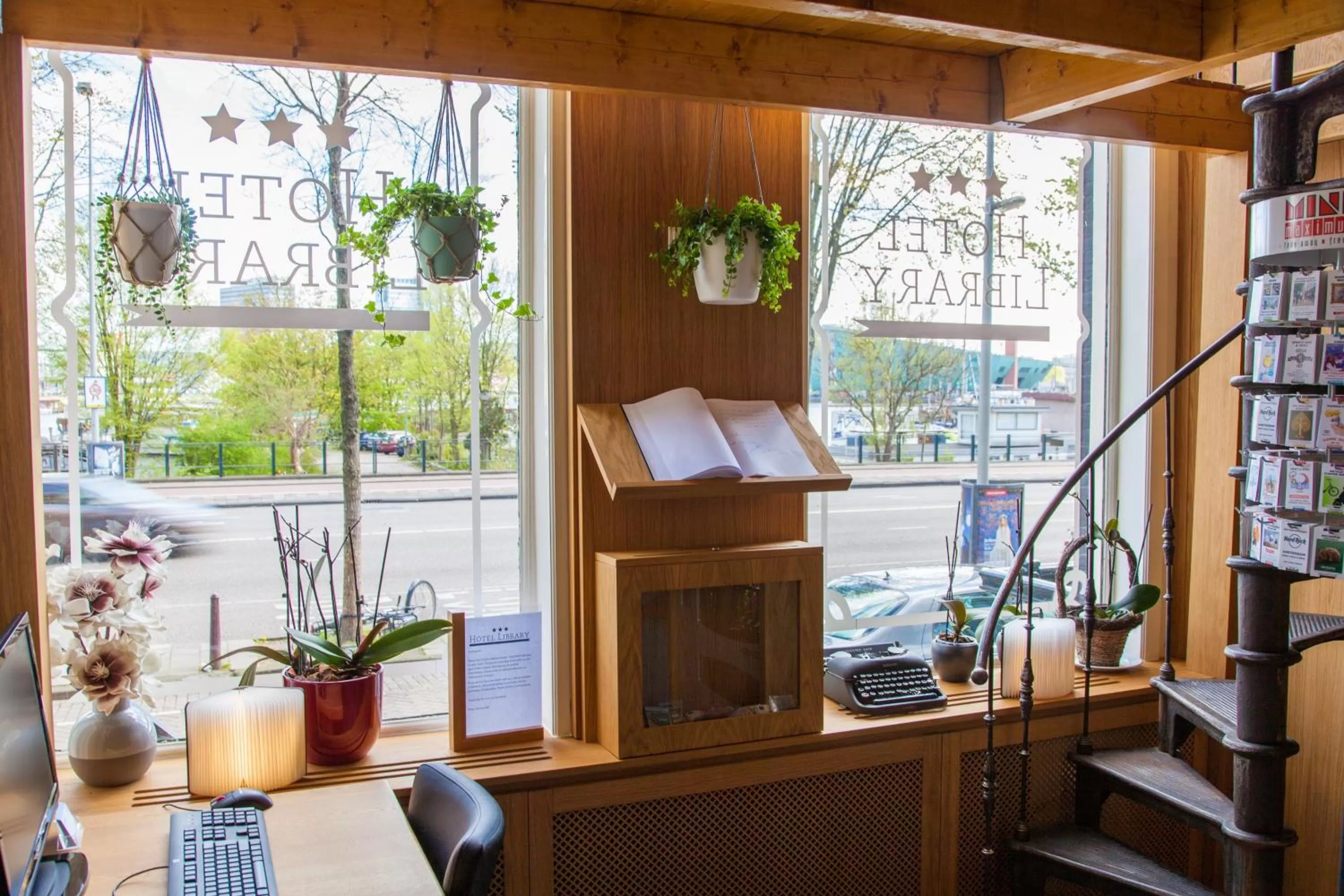 Library in Hotel Library Amsterdam