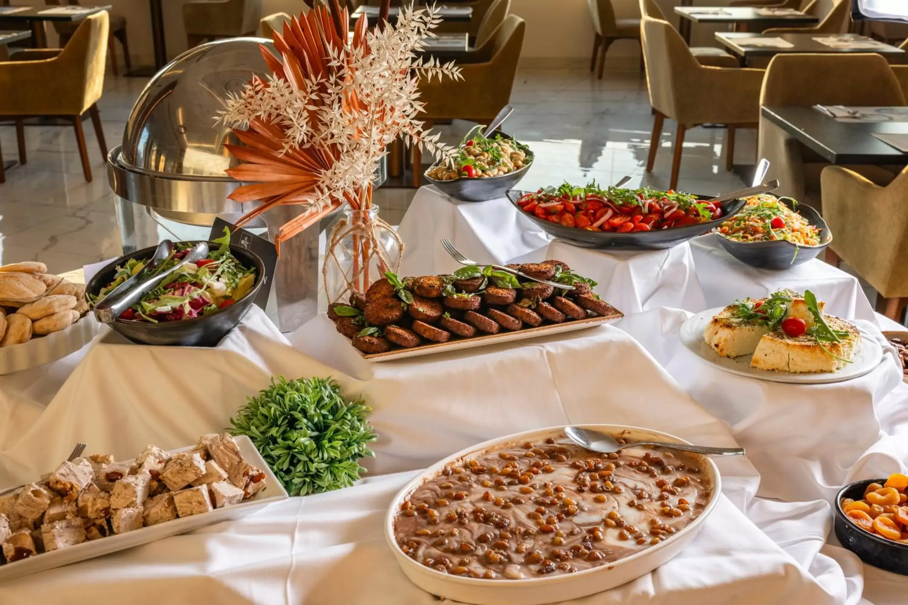 Restaurant/places to eat in Vivaldi Hotel Restaurant/places to eat in Vivaldi Hotel