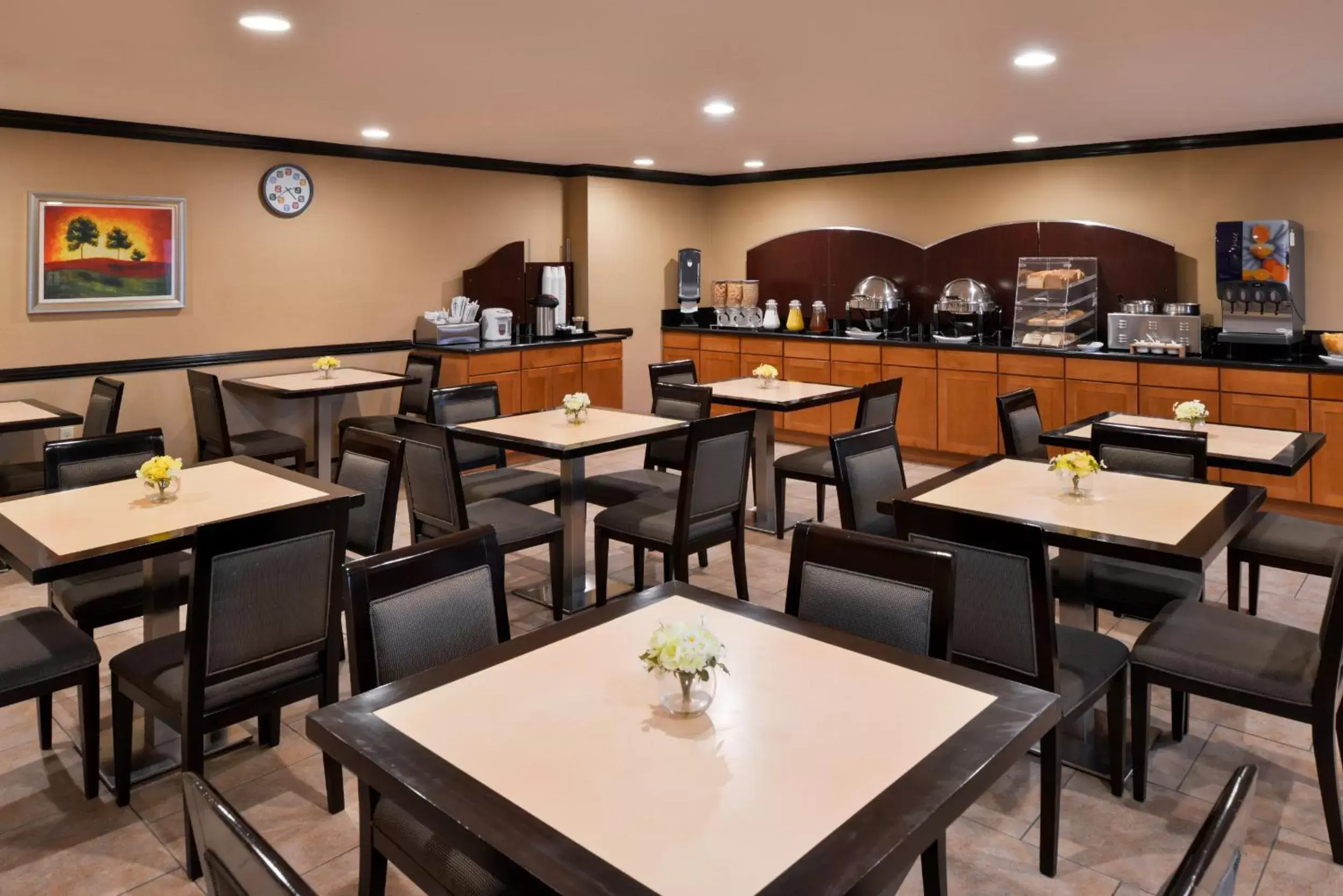 Continental breakfast, Restaurant/Places to Eat in Hotel Chino Hills