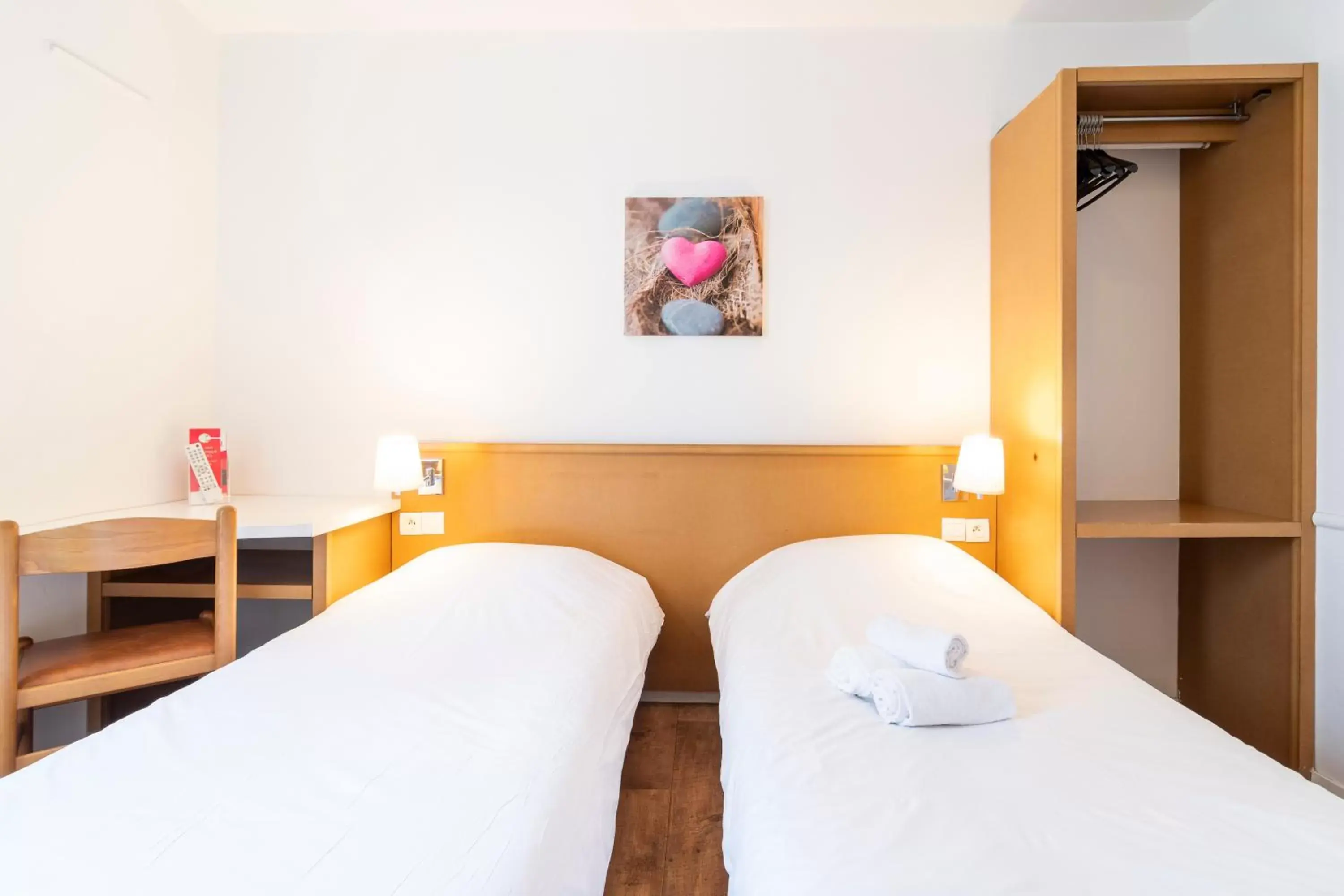 Twin Room in Fasthotel Chateauroux Twin Room in Fasthotel Chateauroux