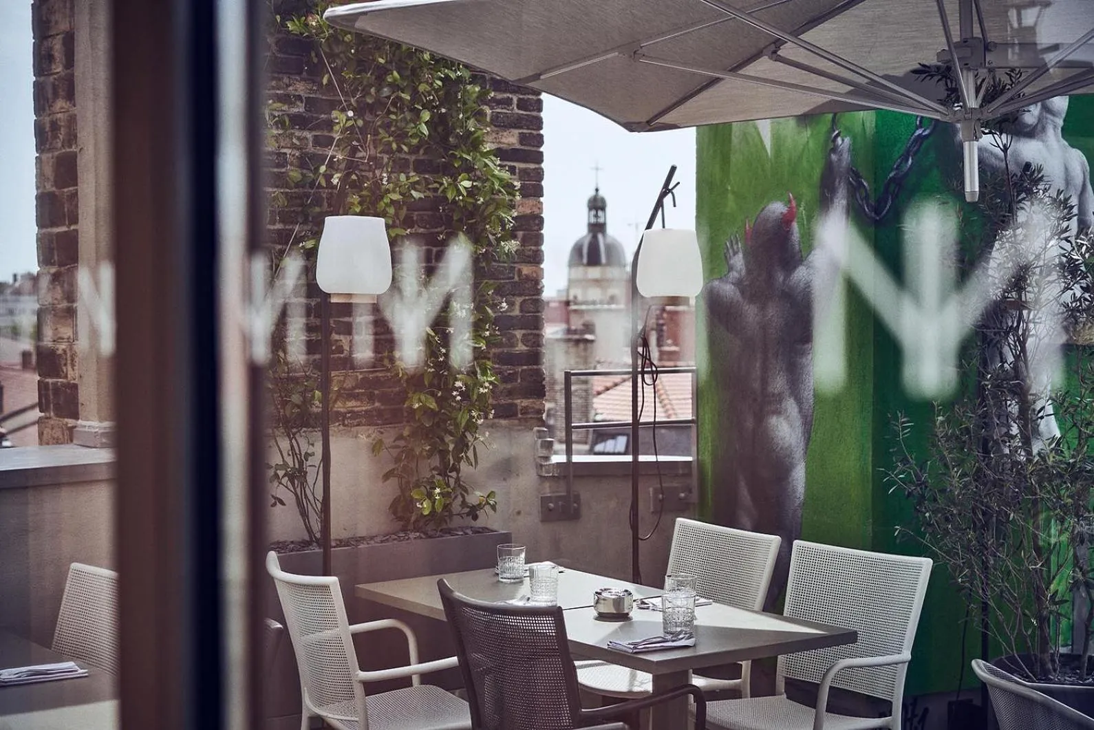 Patio in Maison Nô - Hôtel et Rooftop