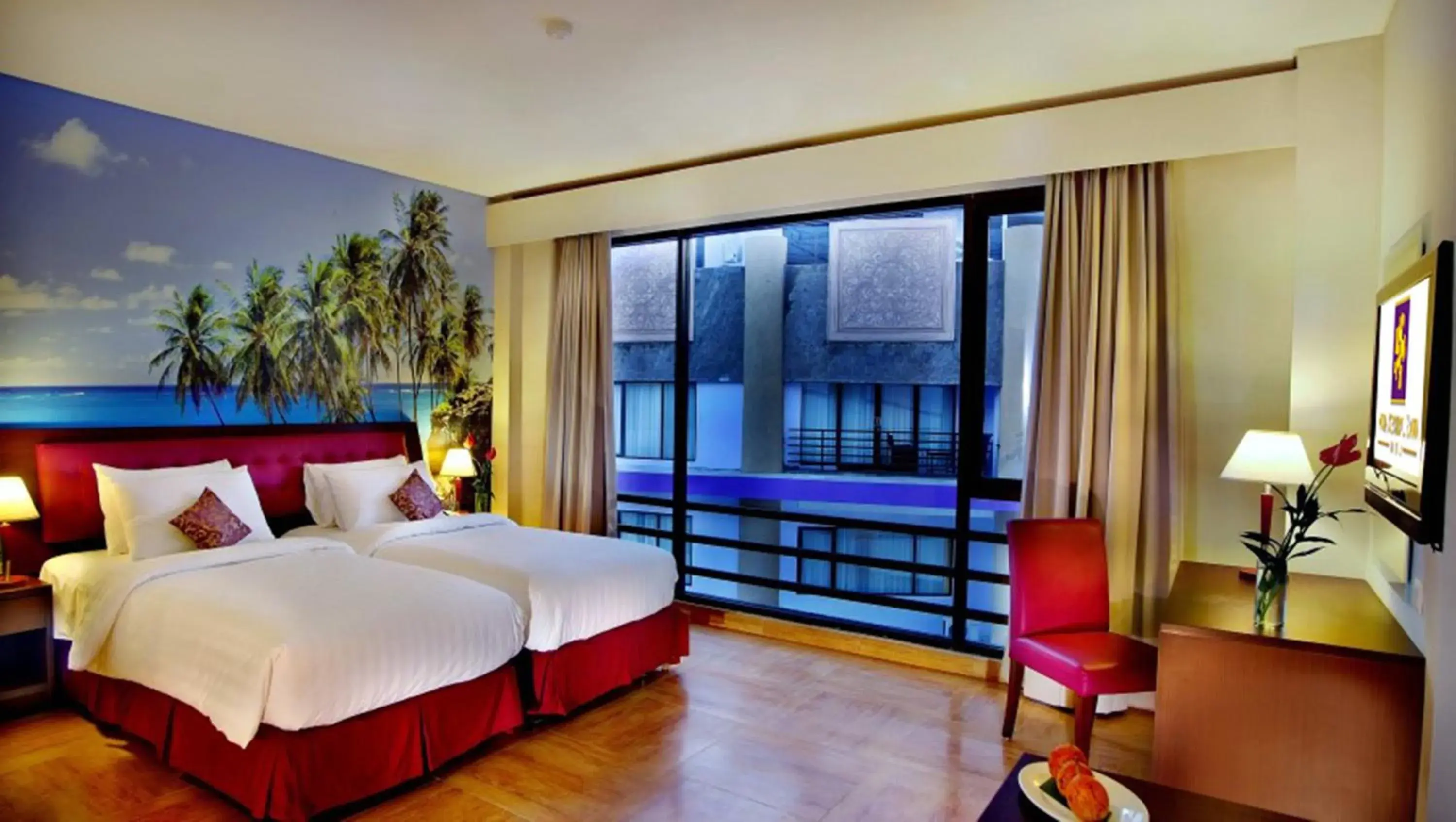 Photo of the whole room, Bed in Kuta Central Park Hotel