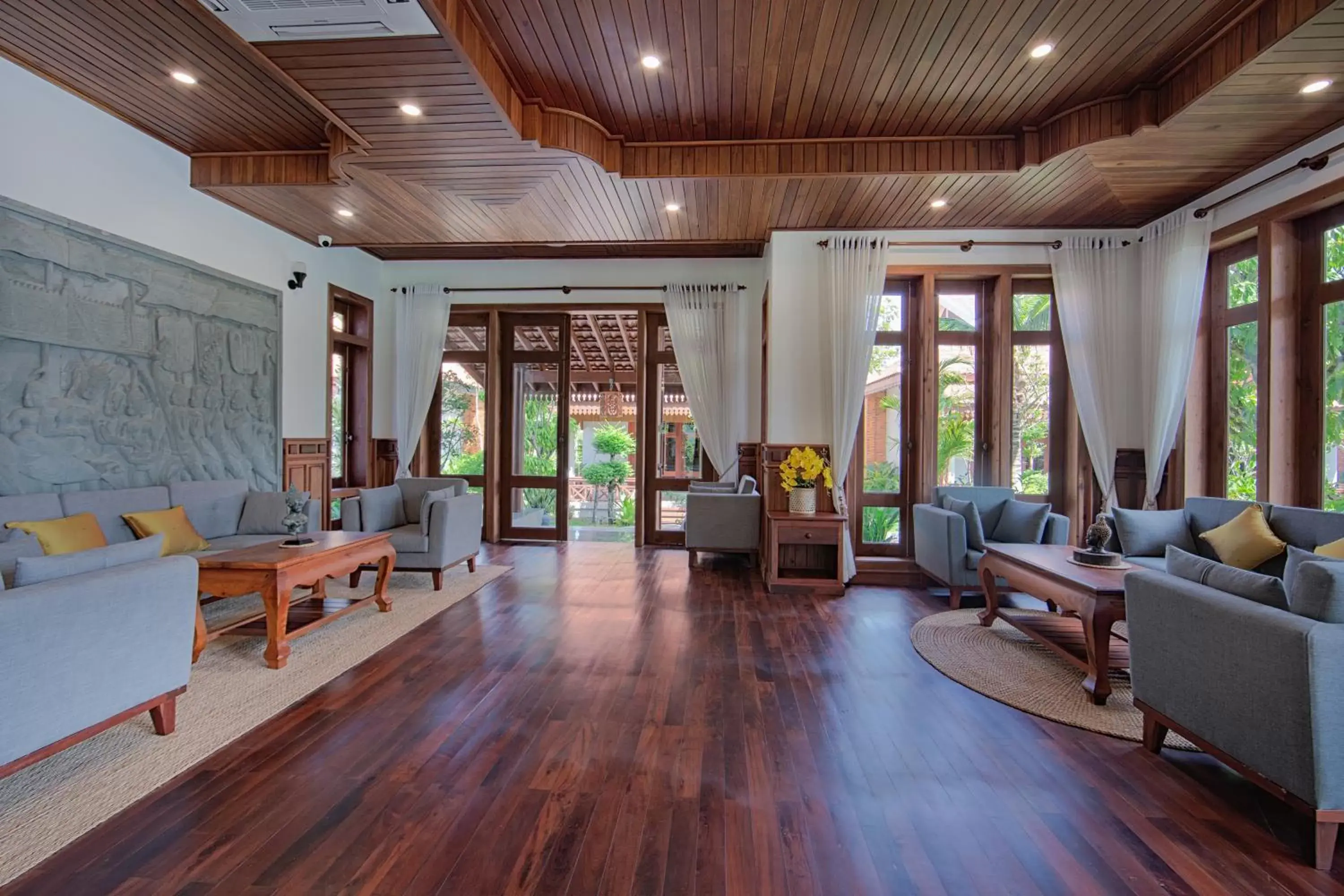 Living room, Lobby/Reception in Angkor Privilege Resort & Spa