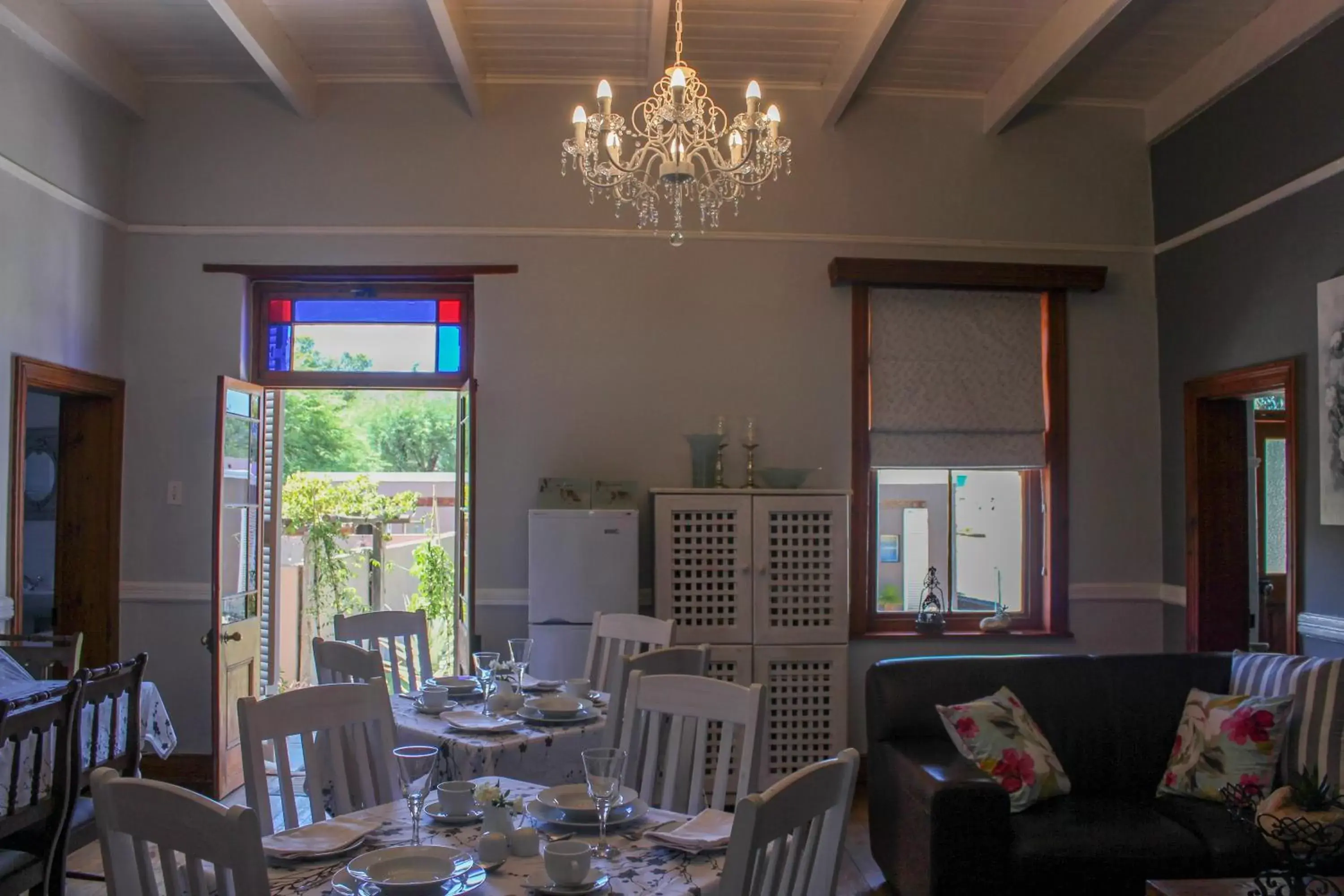 Restaurant/Places to Eat in Carmel Villa B&B or Self-Catering