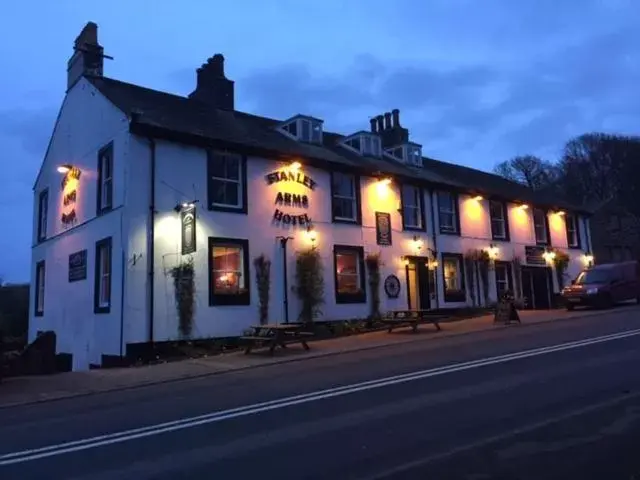 Property Building in Stanley Arms Hotel