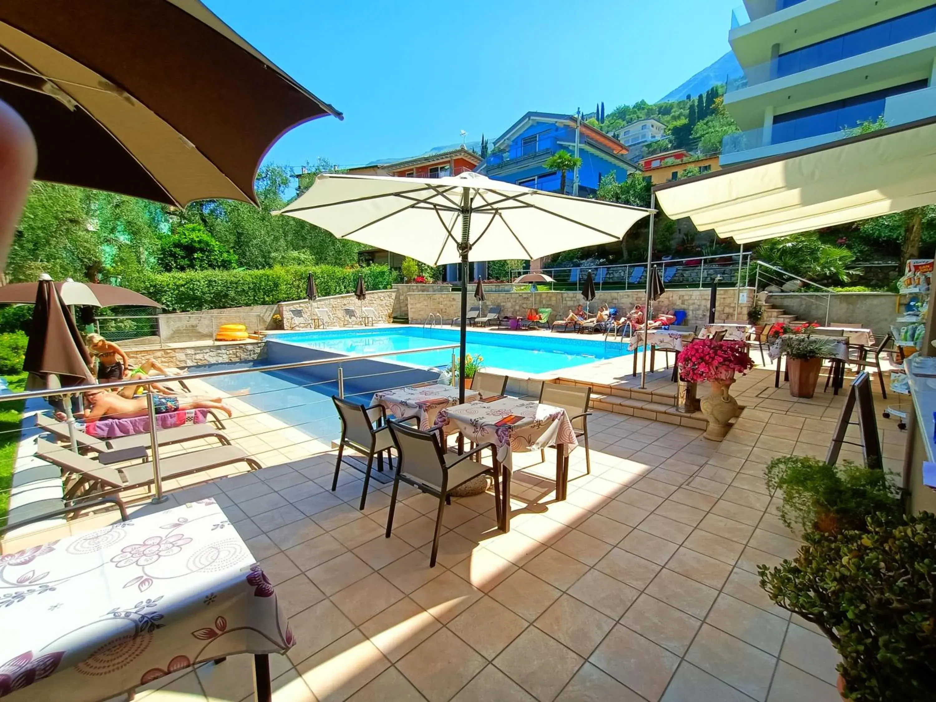 Swimming Pool in Hotel Antonella