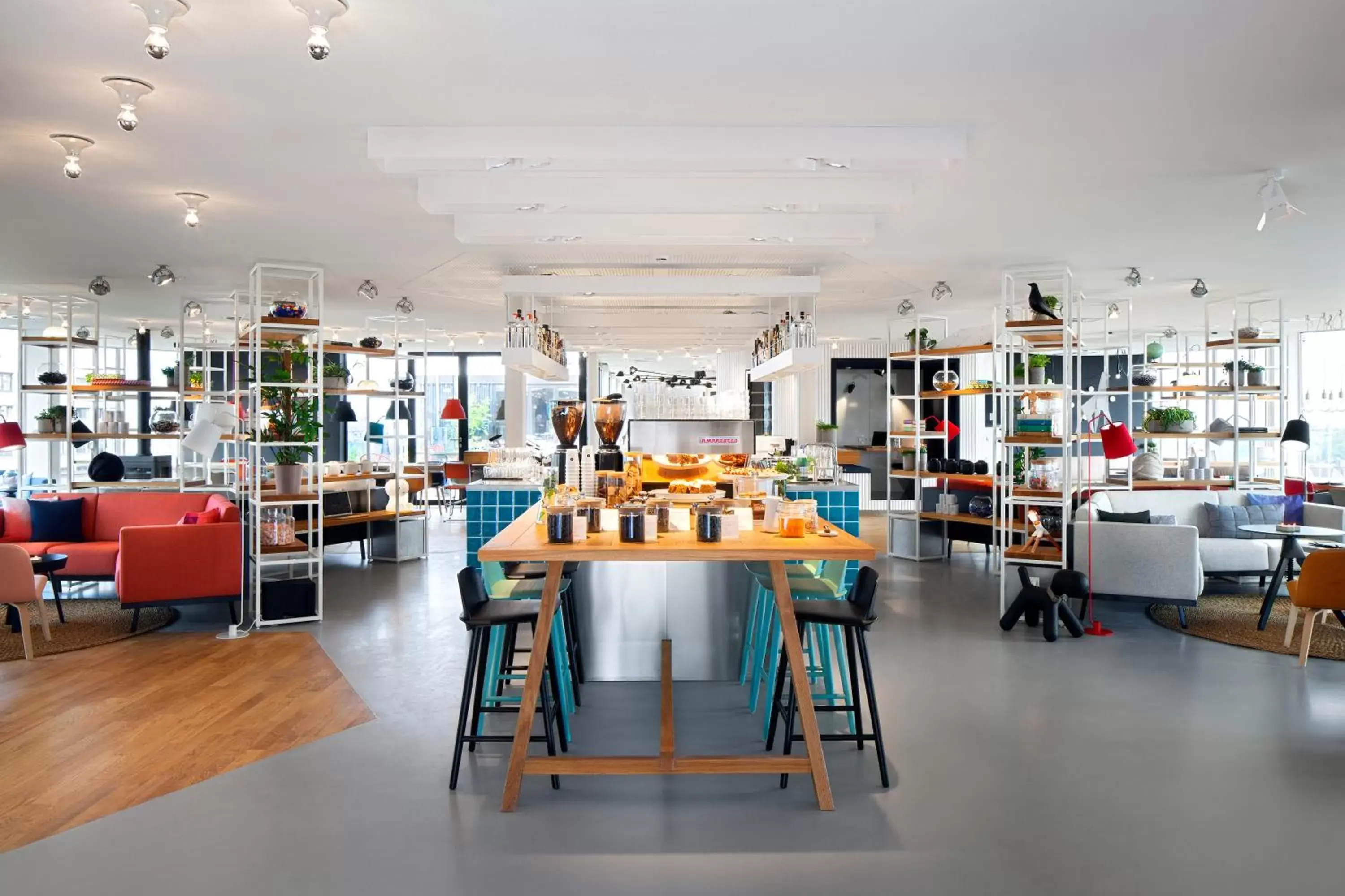 Communal lounge/ TV room, Restaurant/Places to Eat in Zoku Amsterdam