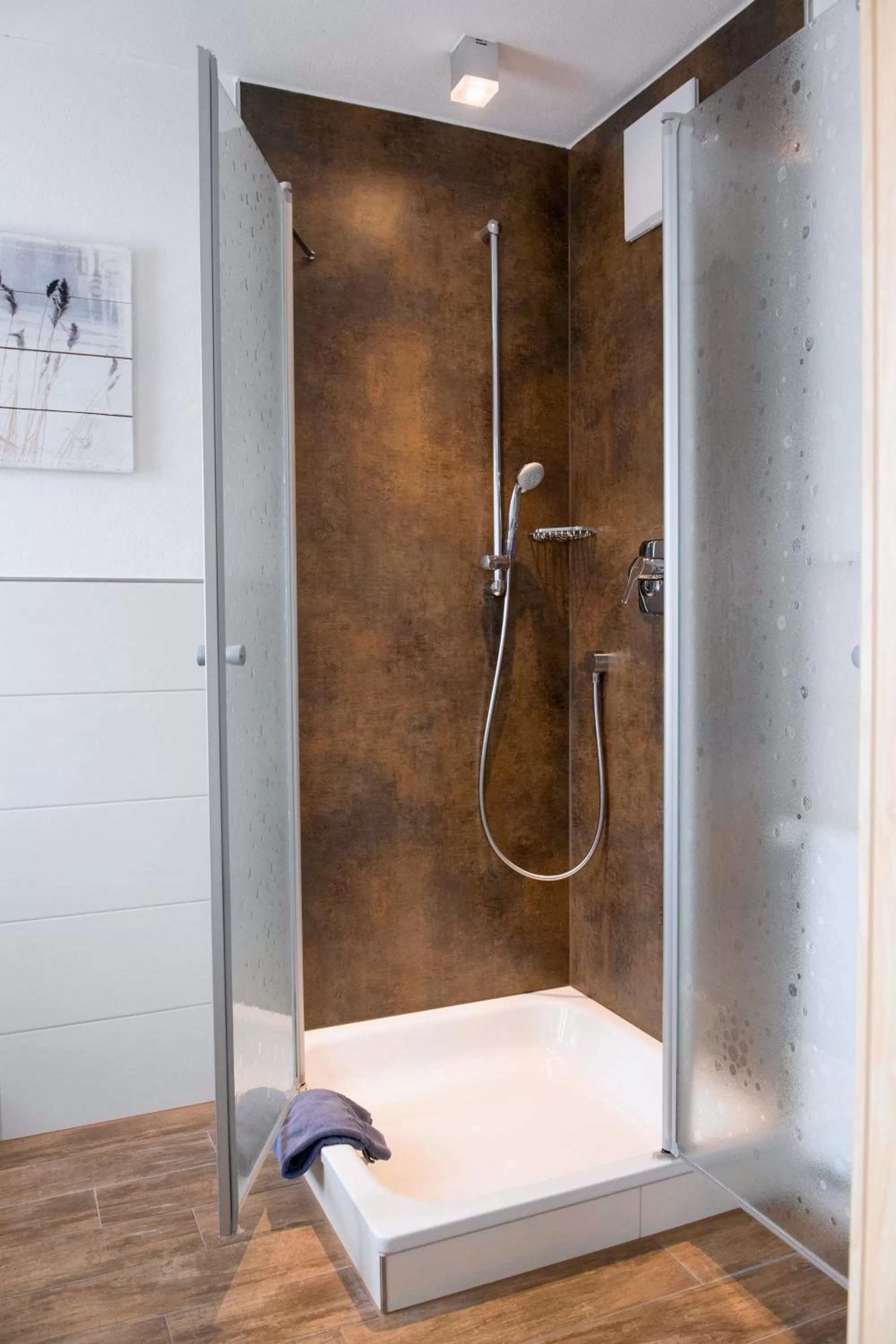 Shower in Hotel garni Hopfengold