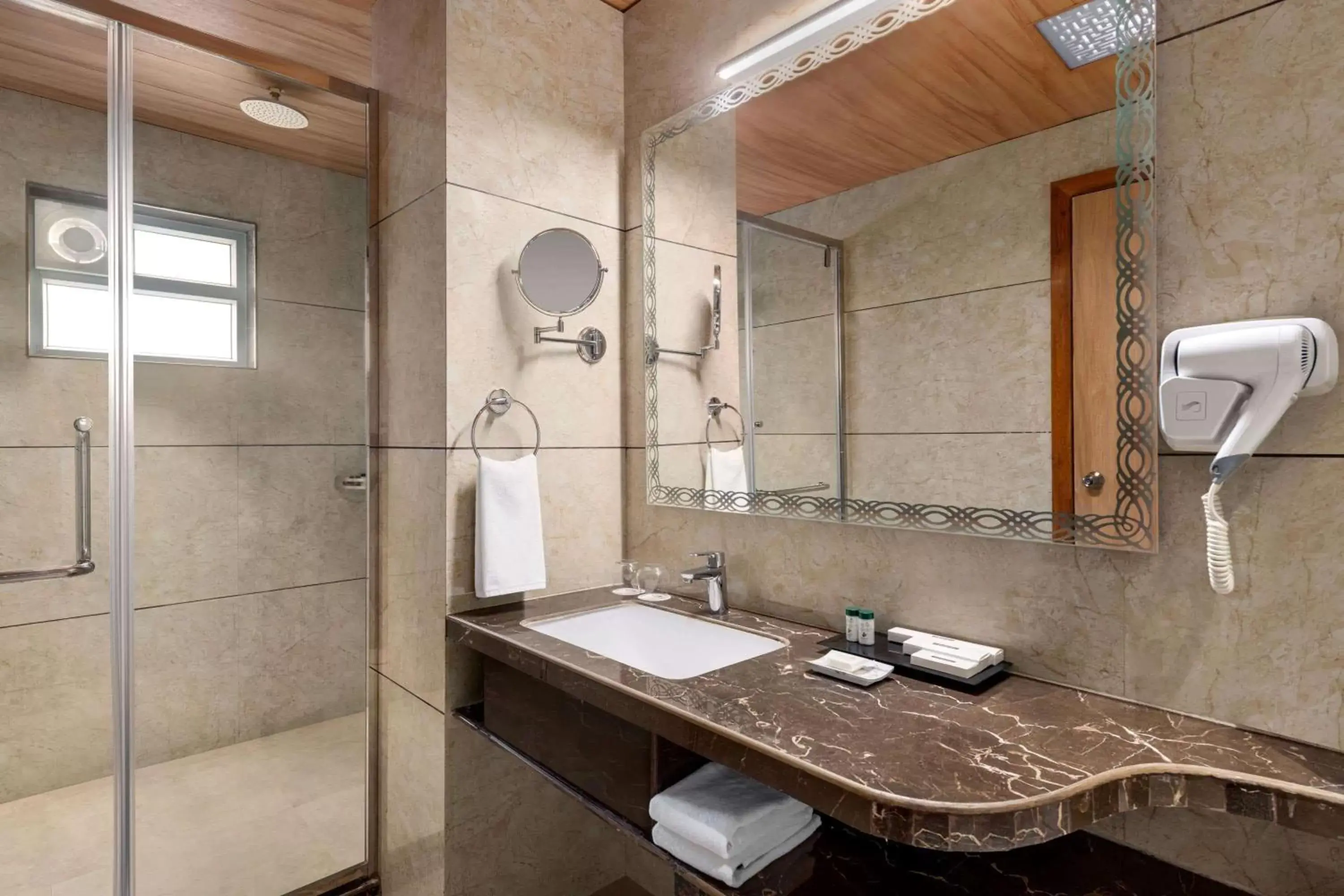 Photo of the whole room, Bathroom in Howard Johnson by Wyndham Udaipur Roop Nagar