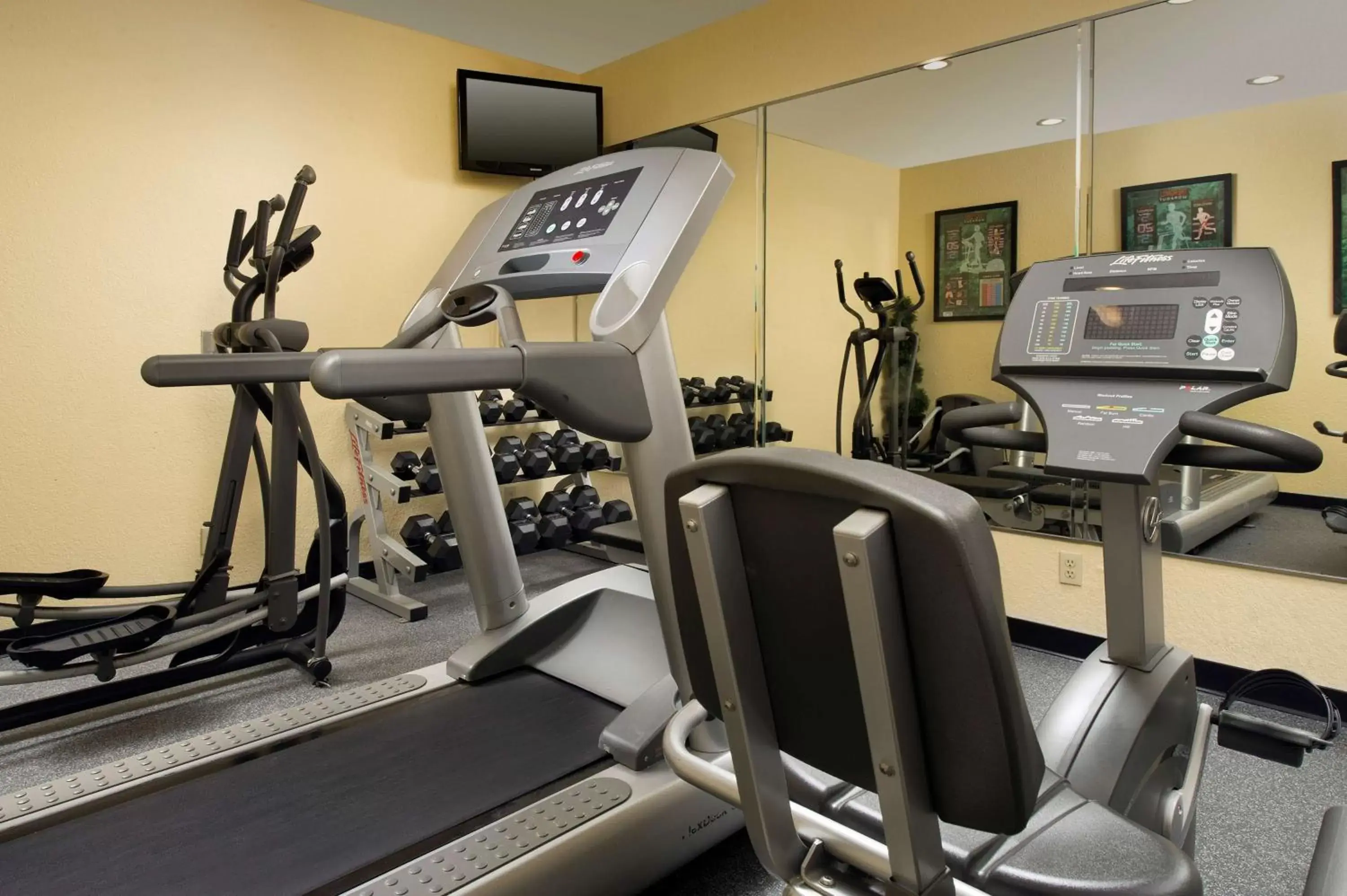 Fitness centre/facilities, Fitness Center/Facilities in Best Western Alamo Suites Downtown