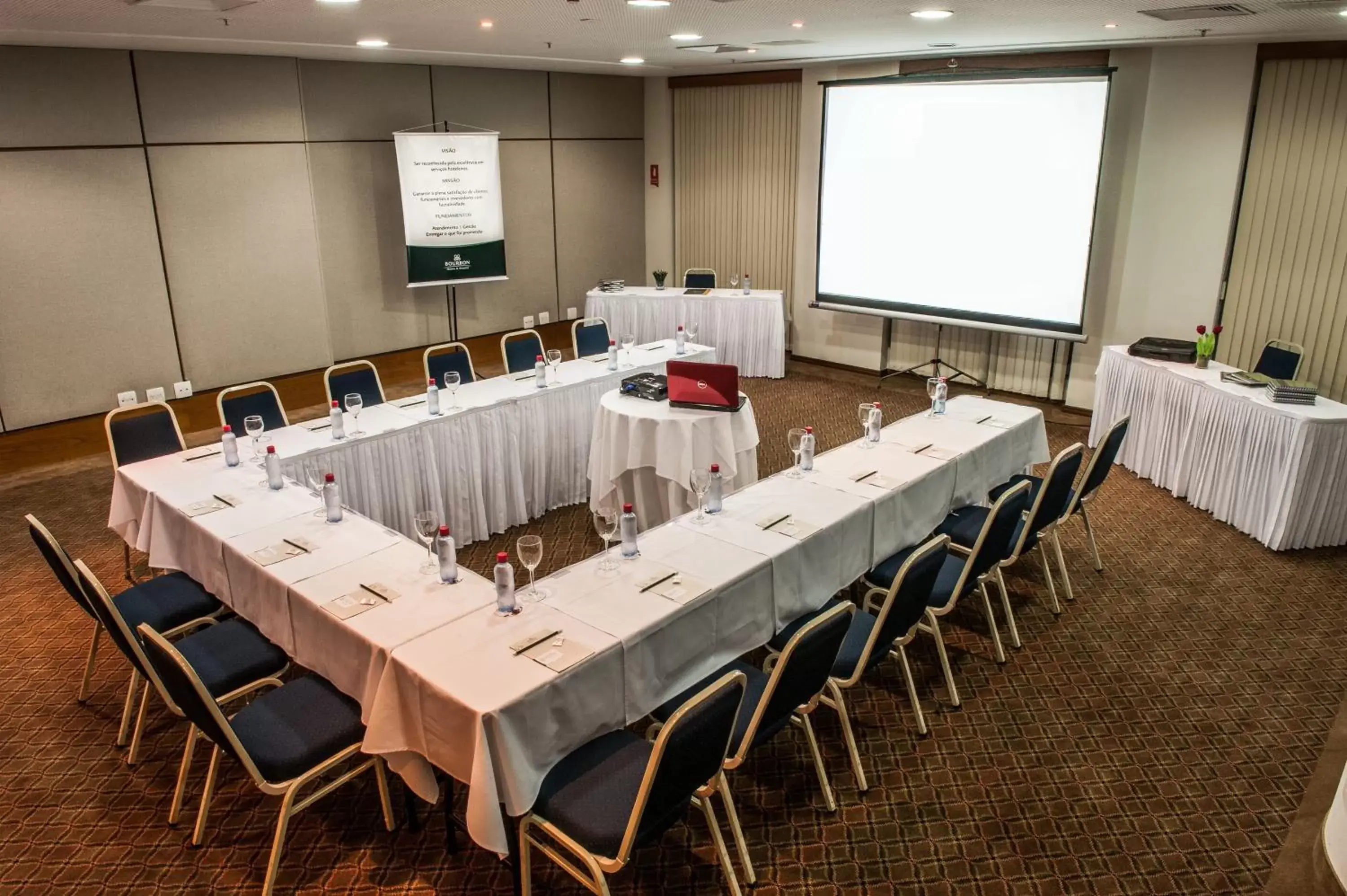 Business facilities in Bourbon Joinville Convention Hotel