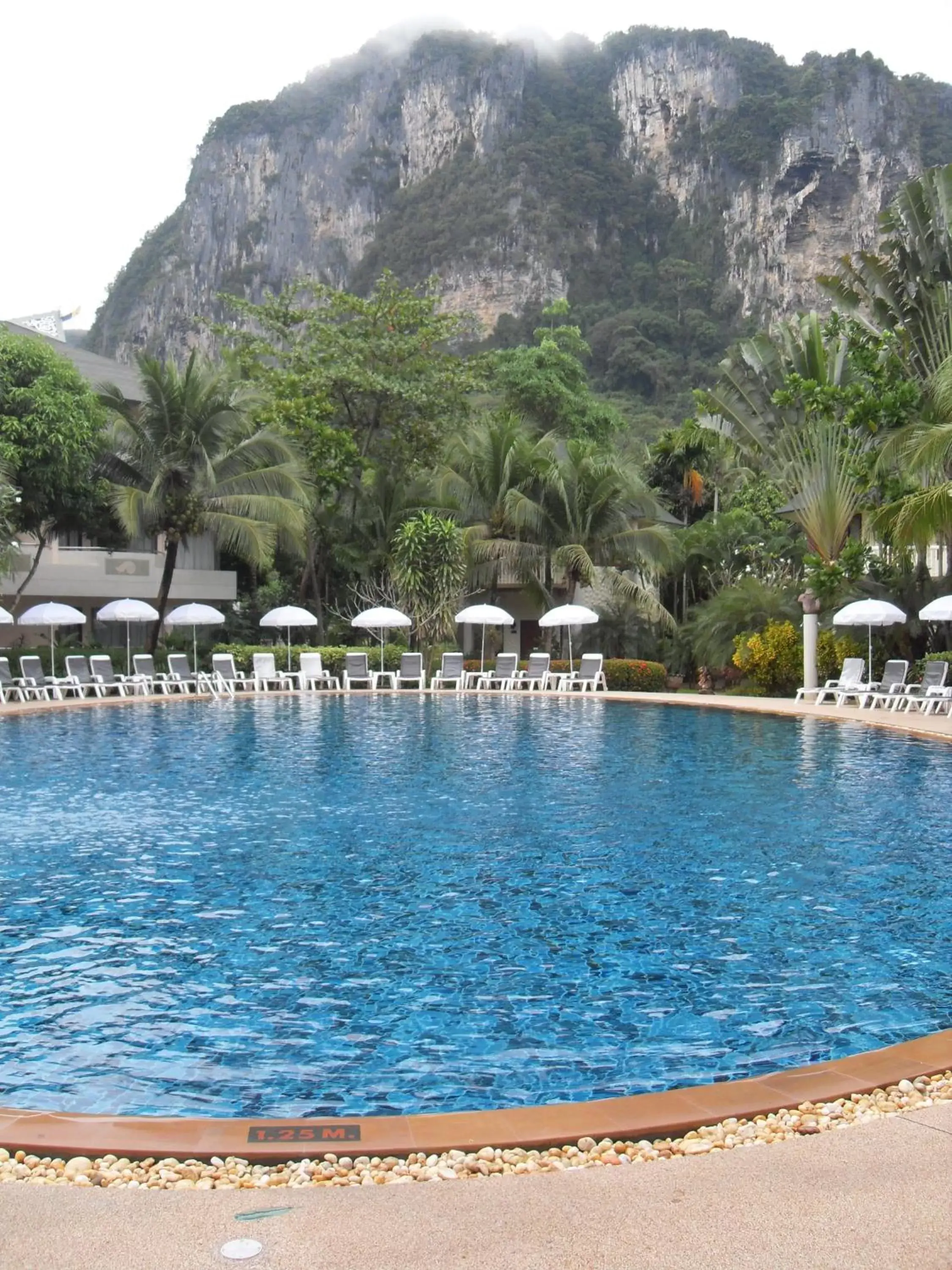 Swimming Pool in Golden Beach Resort