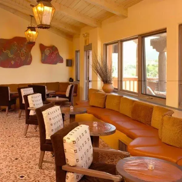 Lounge or bar, Seating Area in The Lodge at Santa Fe