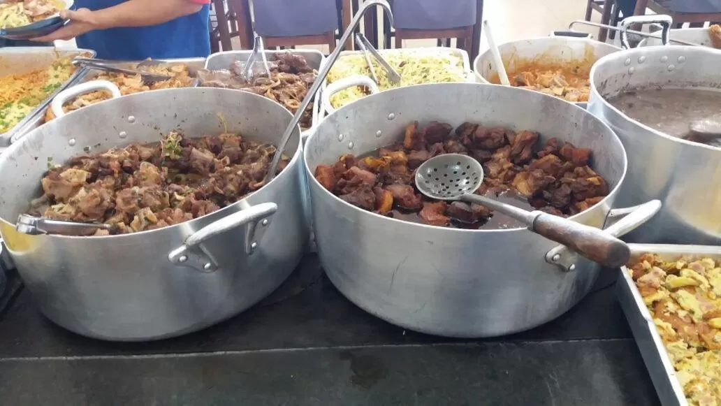 Restaurant/places to eat in Pousada Carlitos