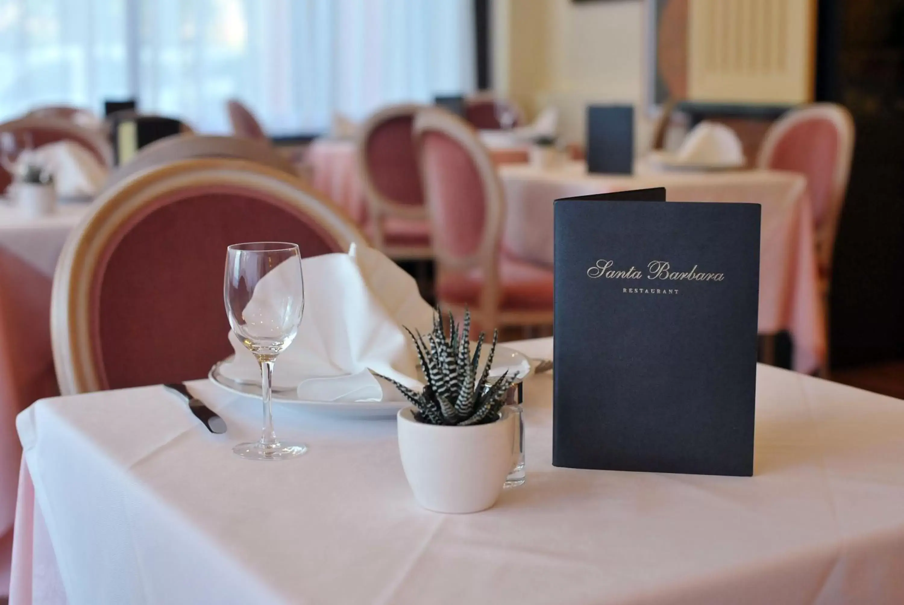 Decorative detail, Restaurant/Places to Eat in Santa Barbara Hotel