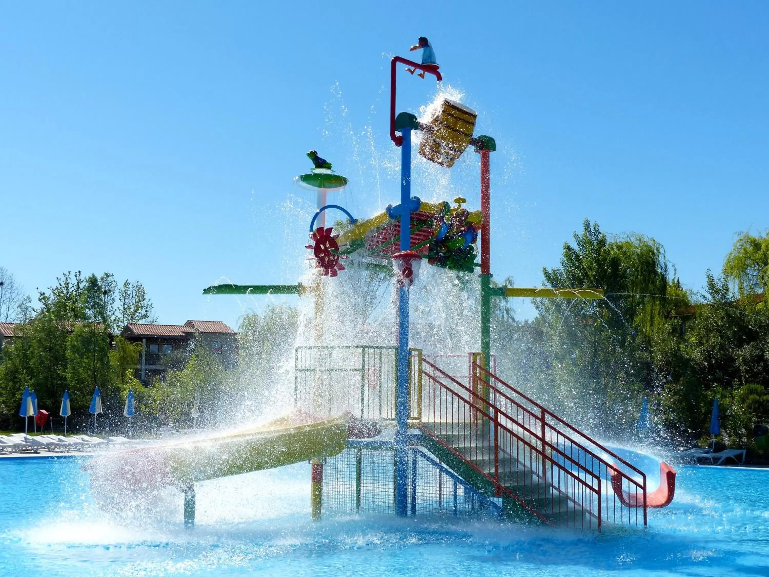 Aqua park, Water Park in Belvedere Village