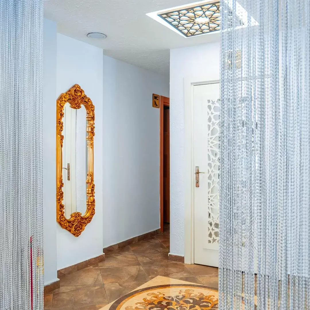 Lobby or reception in Mevre Hotel Lobby or reception in Mevre Hotel