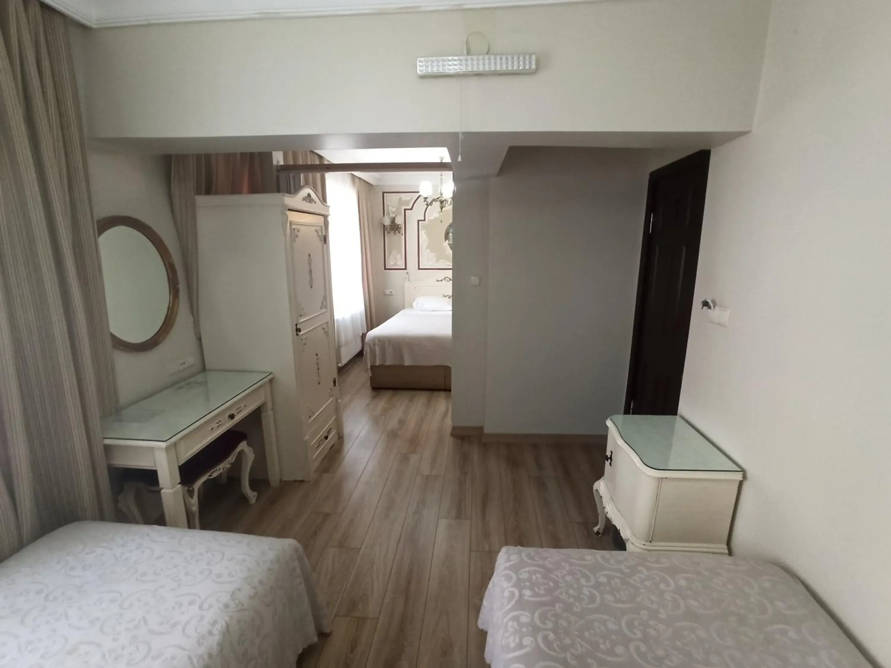 Bedroom, Seating Area in Asmali Hotel