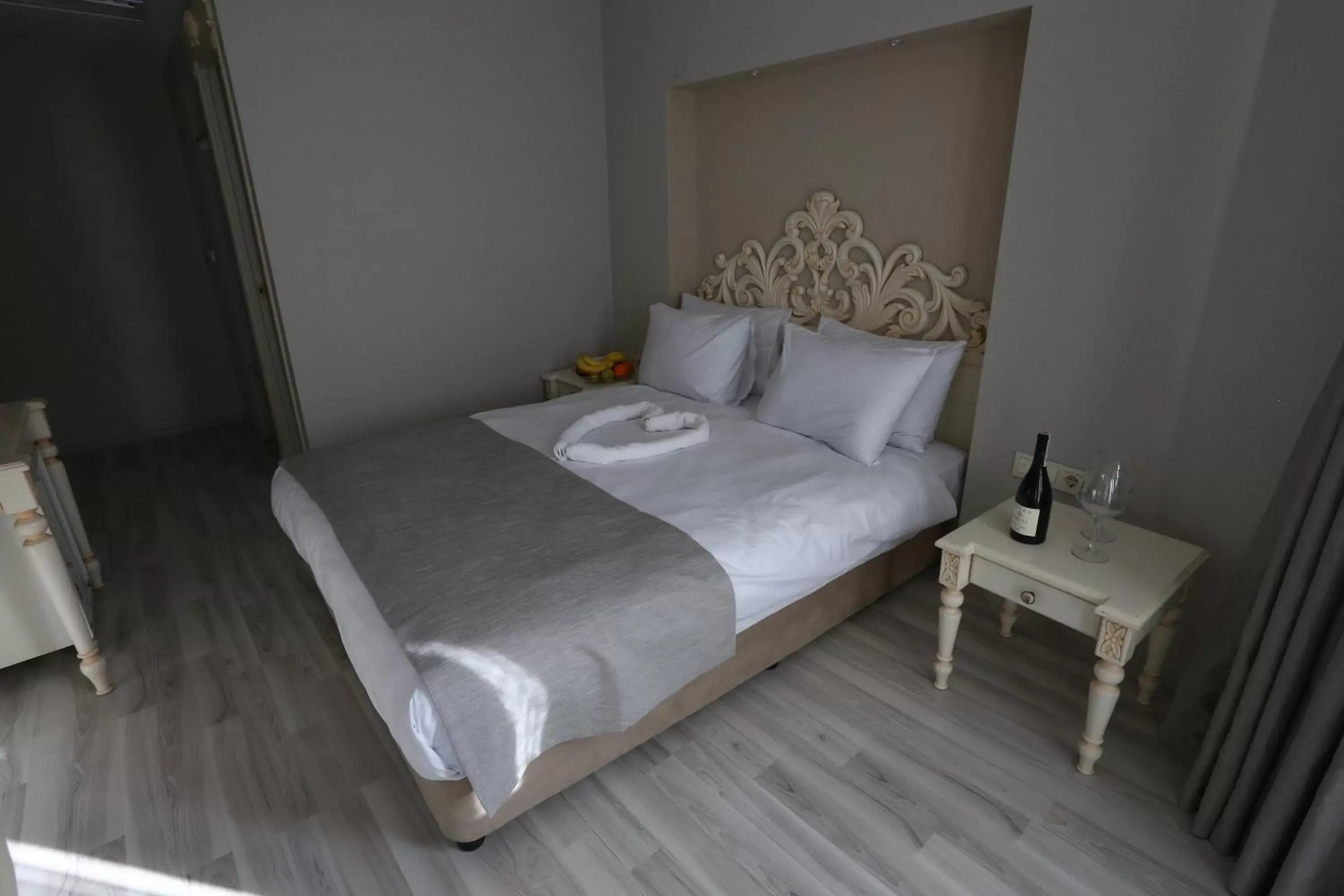Bed in Albatros Premier Hotel
