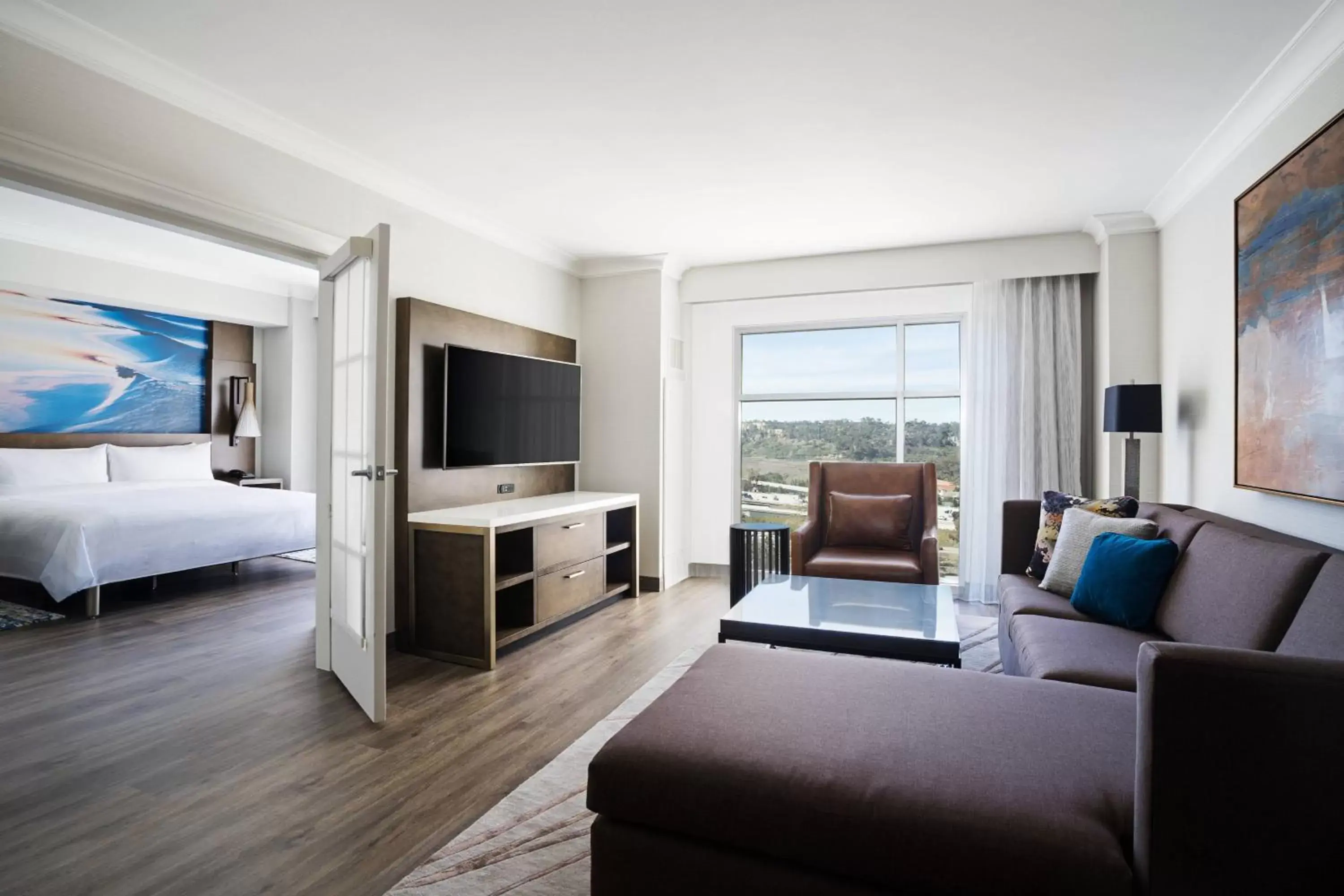 Living room, Seating Area in San Diego Marriott Del Mar