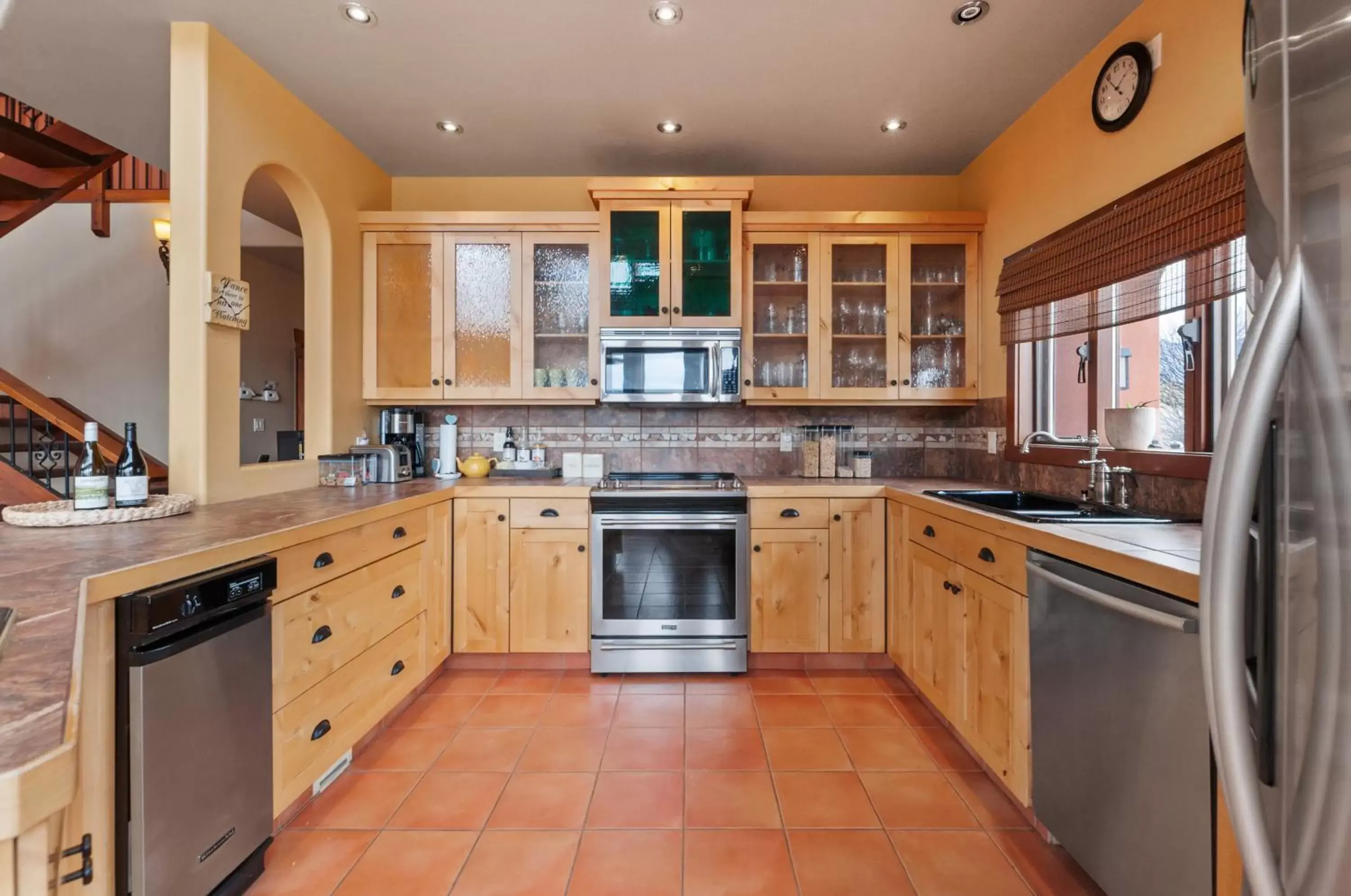 Kitchen or kitchenette, Kitchen/Kitchenette in Casa Grande Inn & Suites