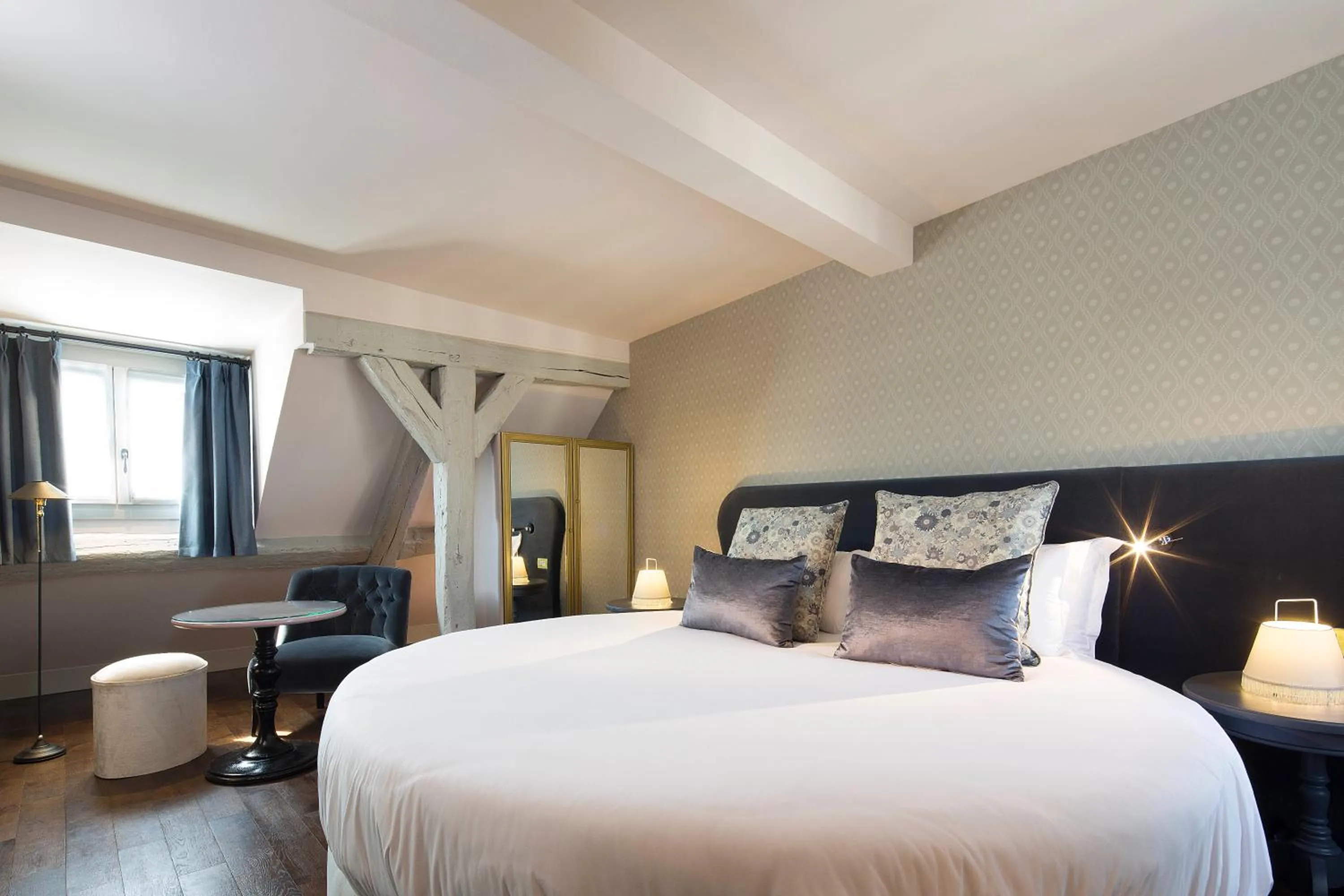 Prestige Double Room in Les Plumes Hotel