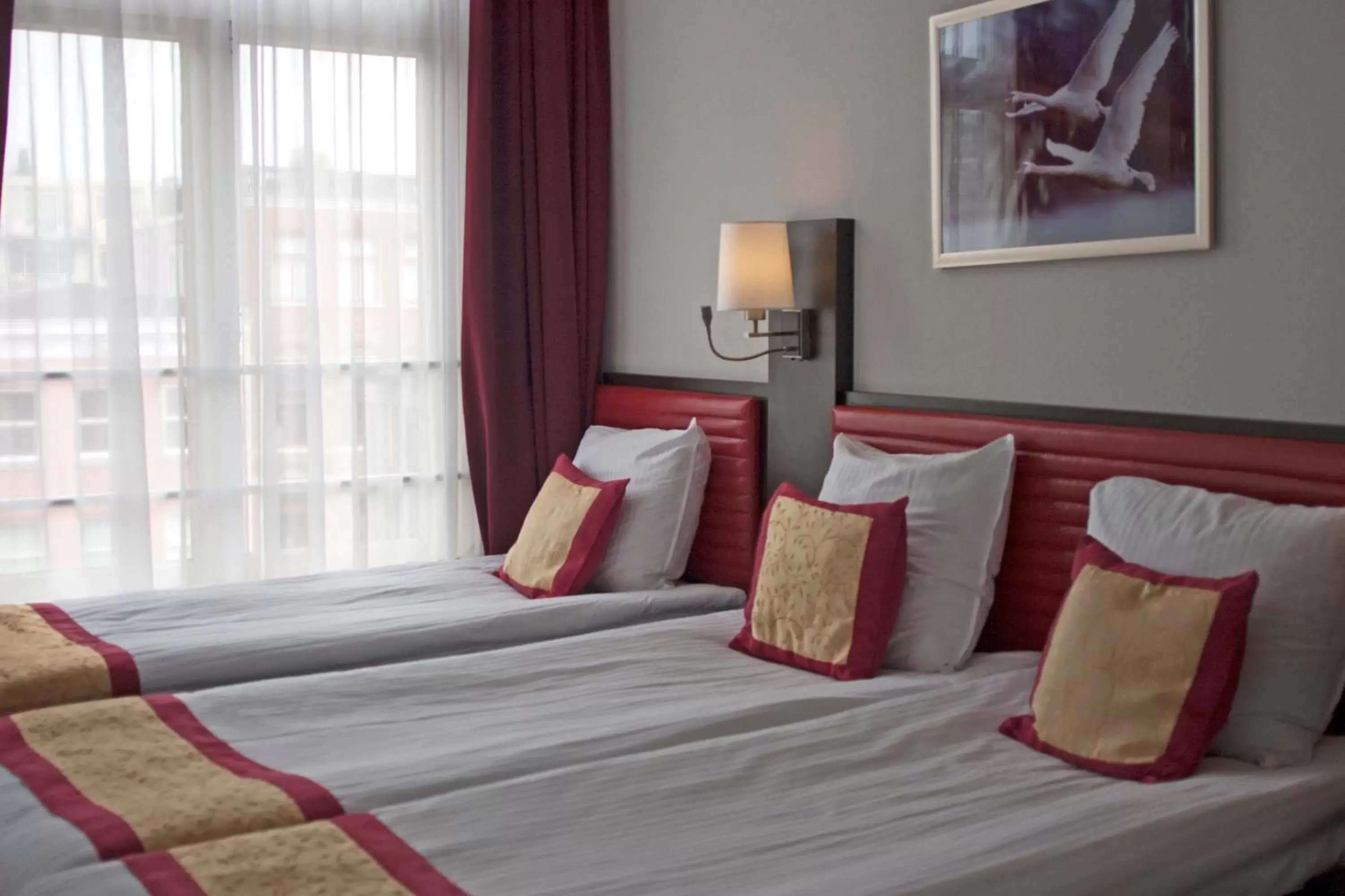 Bed in Hotel Allure Bed in Hotel Allure